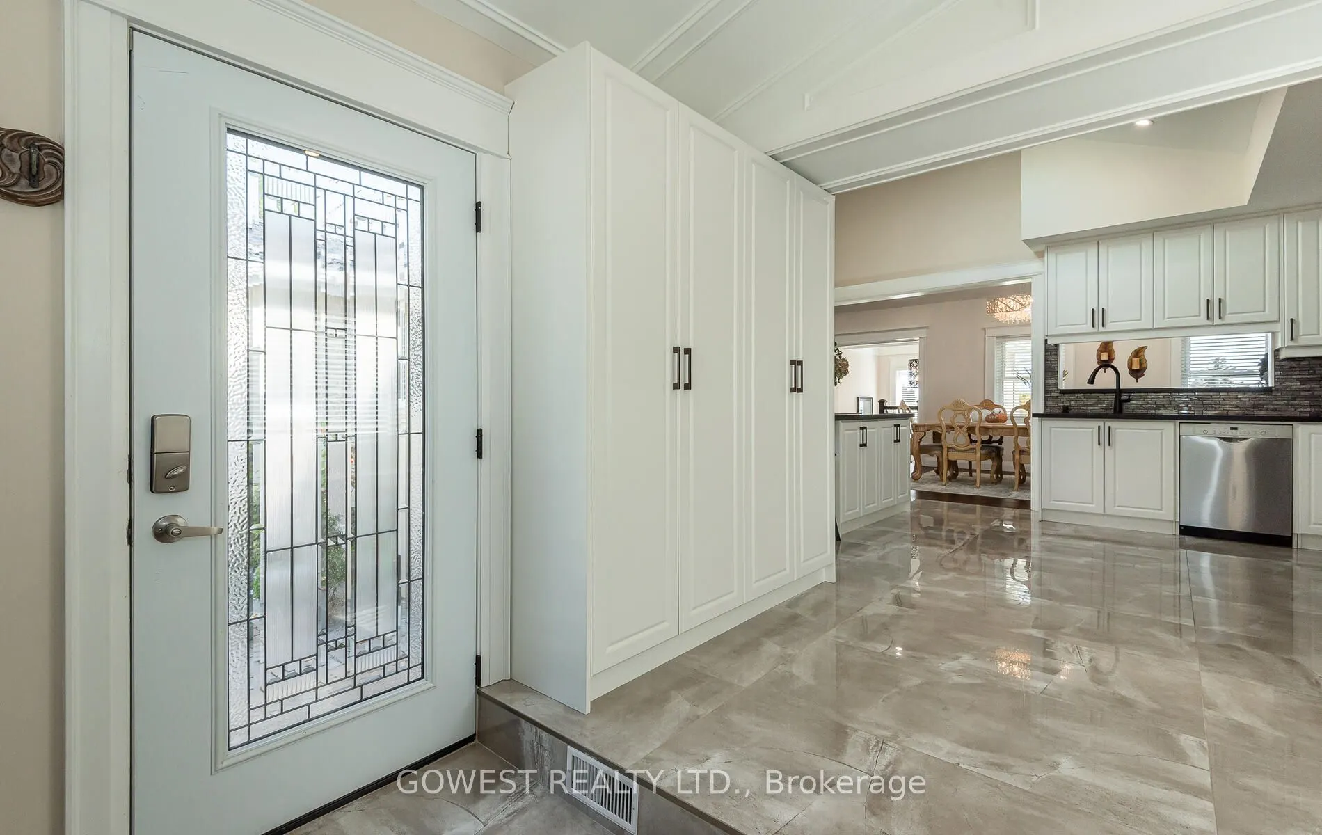 2670 Embleton Road
