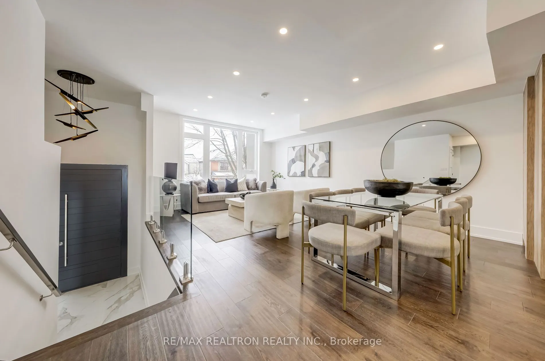 81 Peterborough Avenue