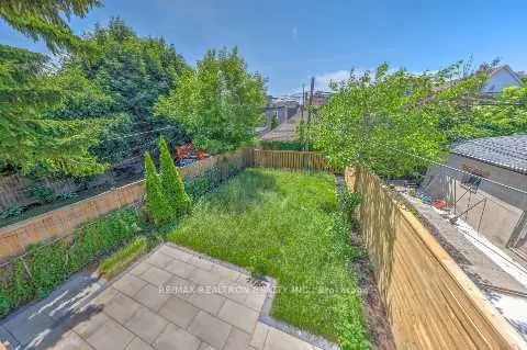 81 Peterborough Avenue