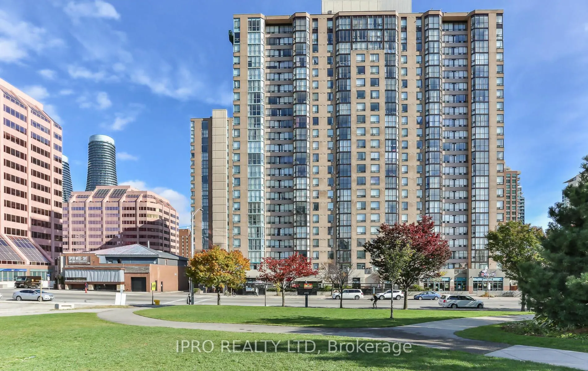 285 Enfield Place, #2205