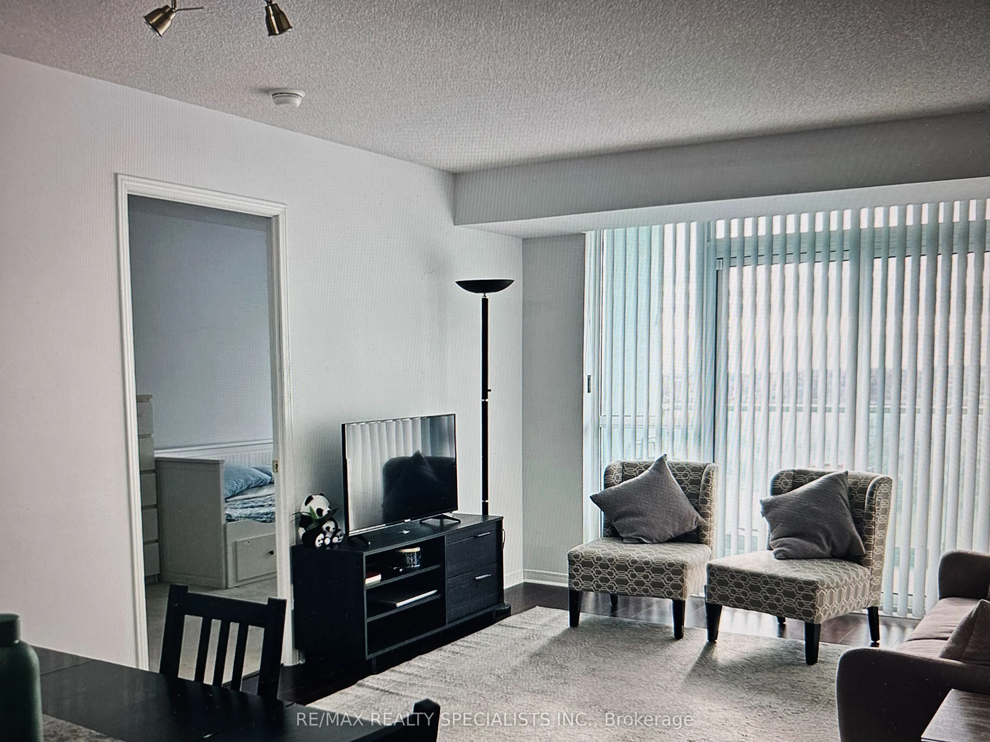 4900 Glen Erin Drive, #1205