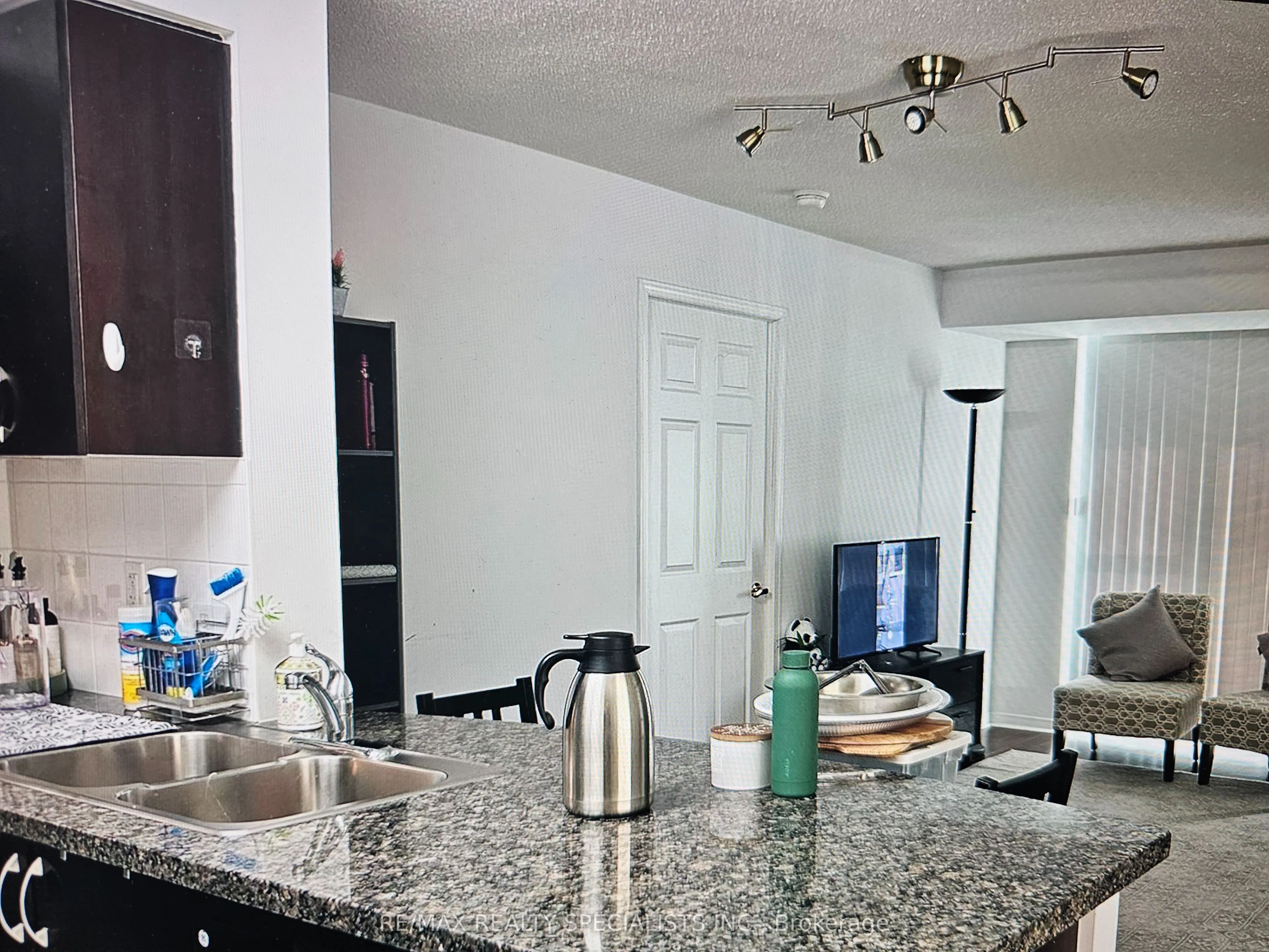 4900 Glen Erin Drive, #1205