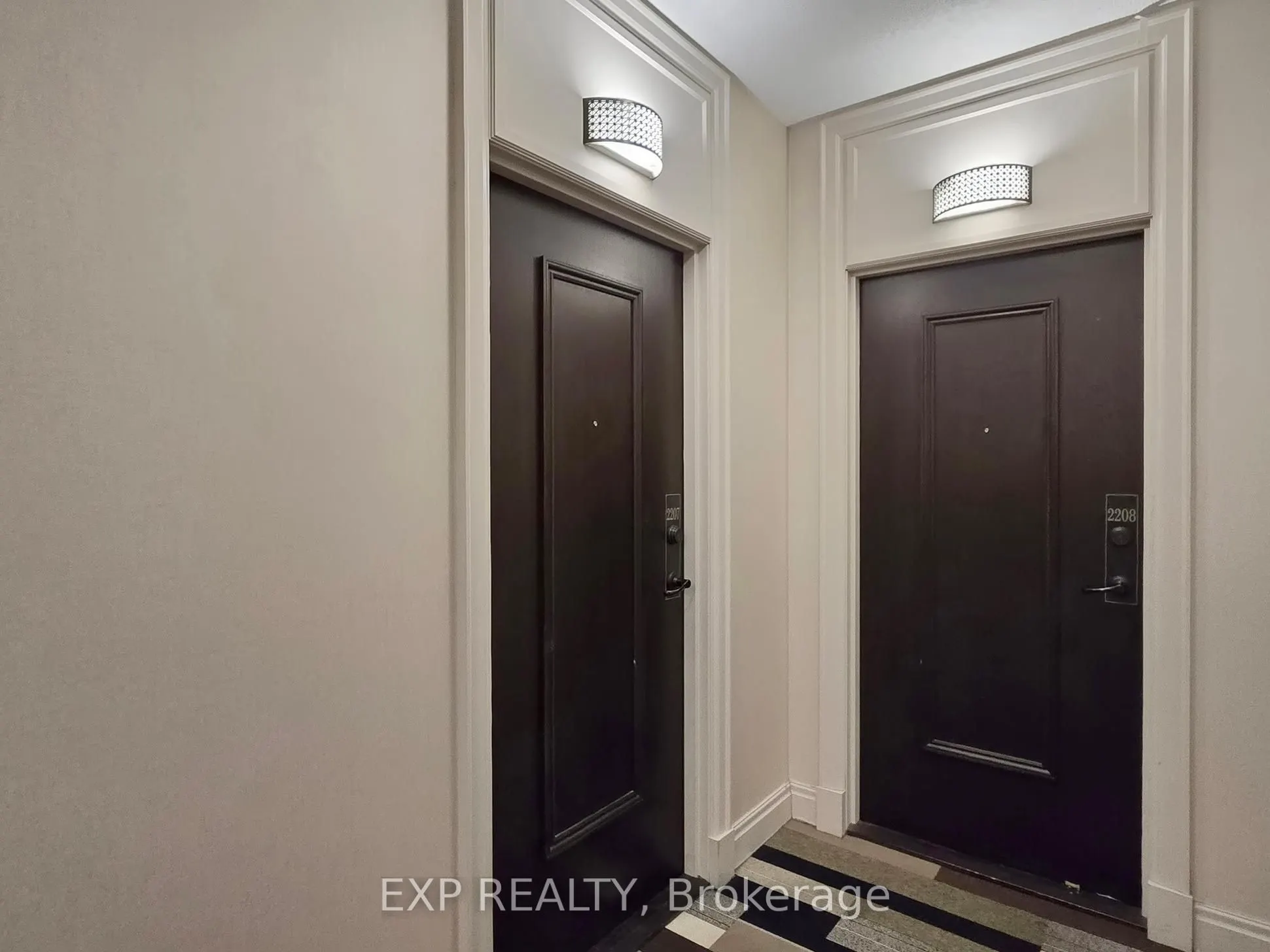 385 Prince Of Wales Drive #2207