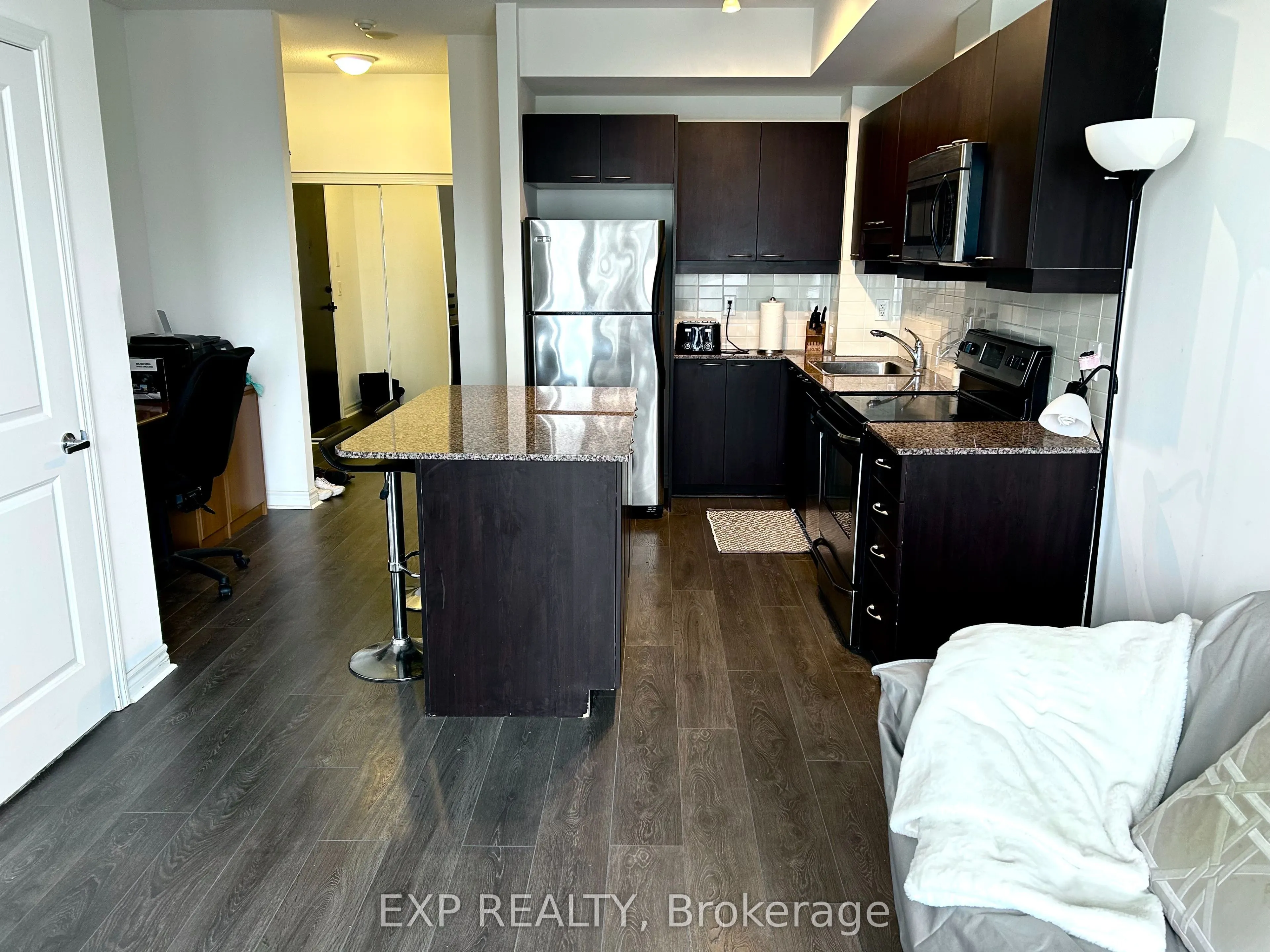 385 Prince Of Wales Drive #2207