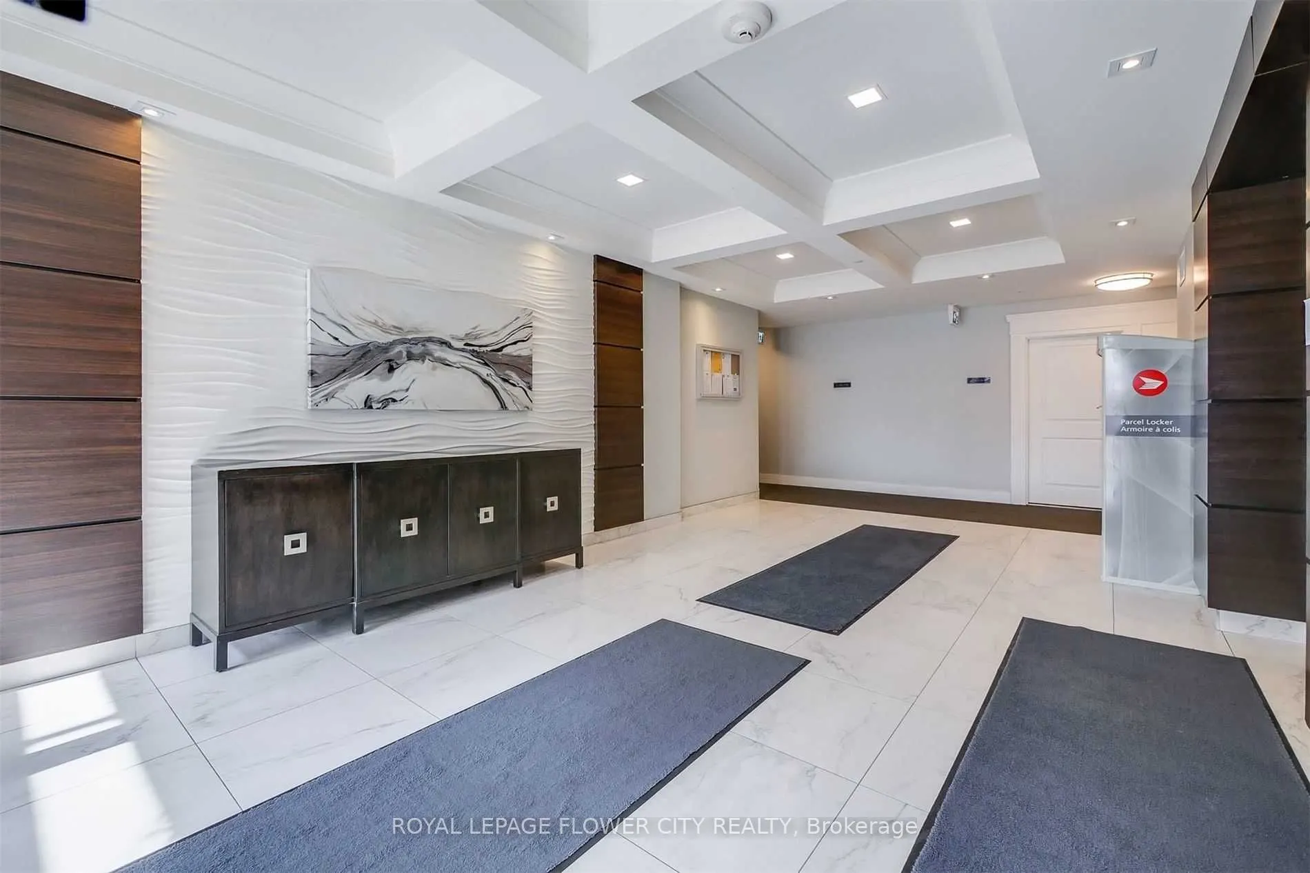 630 Sauve Street #404