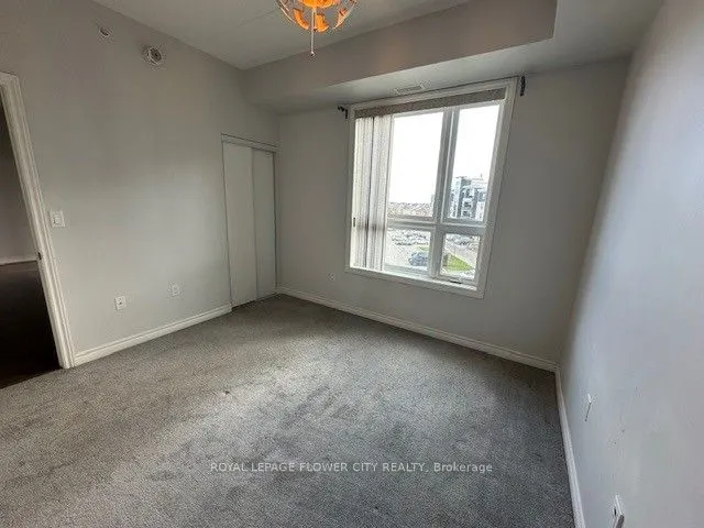 630 Sauve Street #404