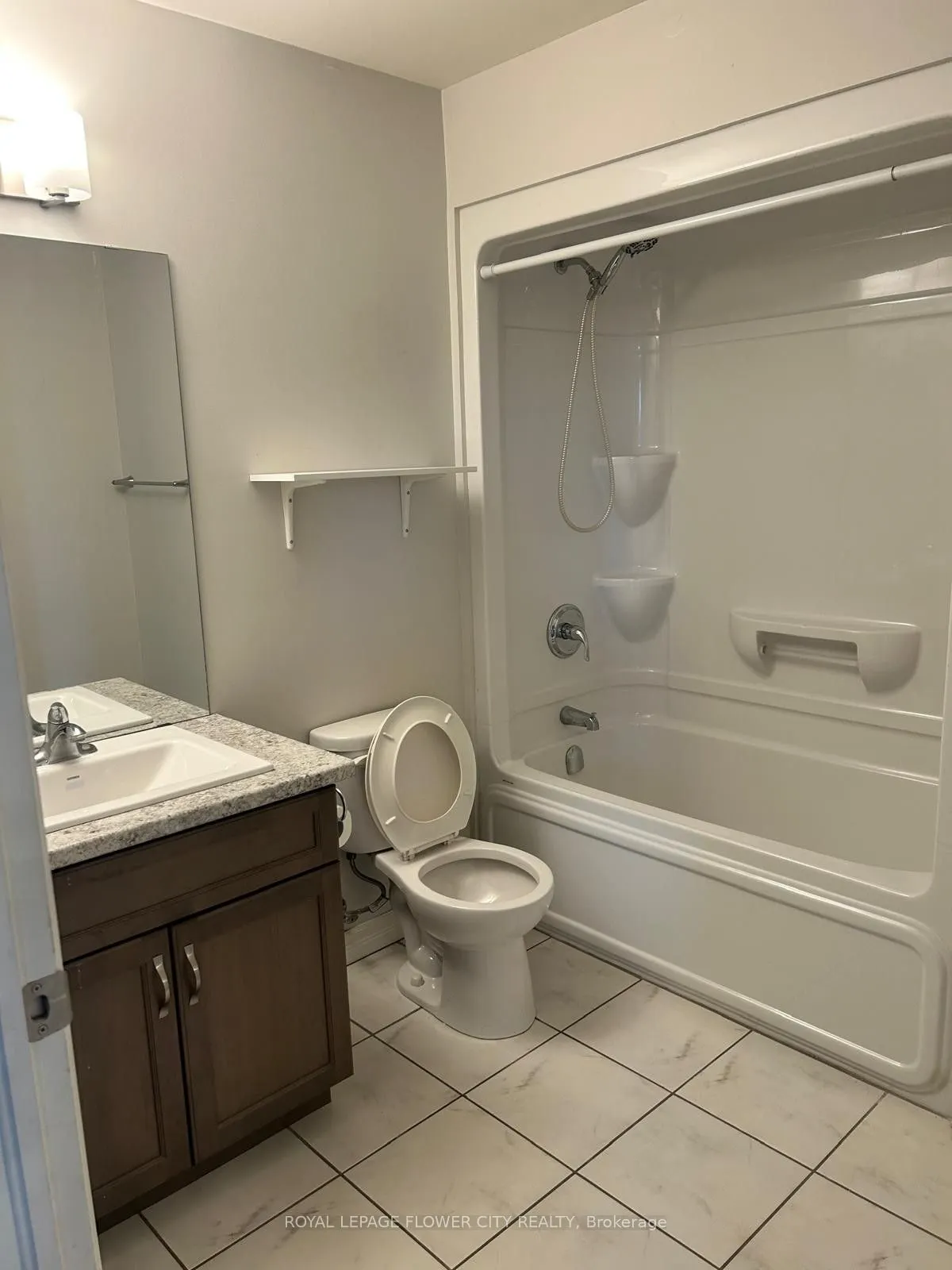 630 Sauve Street #404