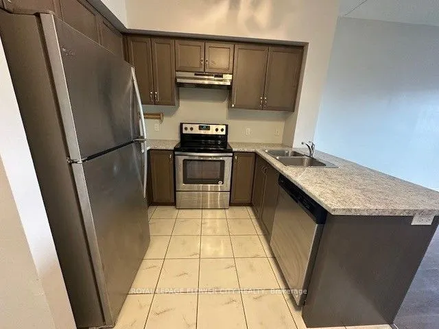630 Sauve Street #404