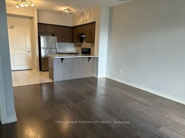 630 Sauve Street #404
