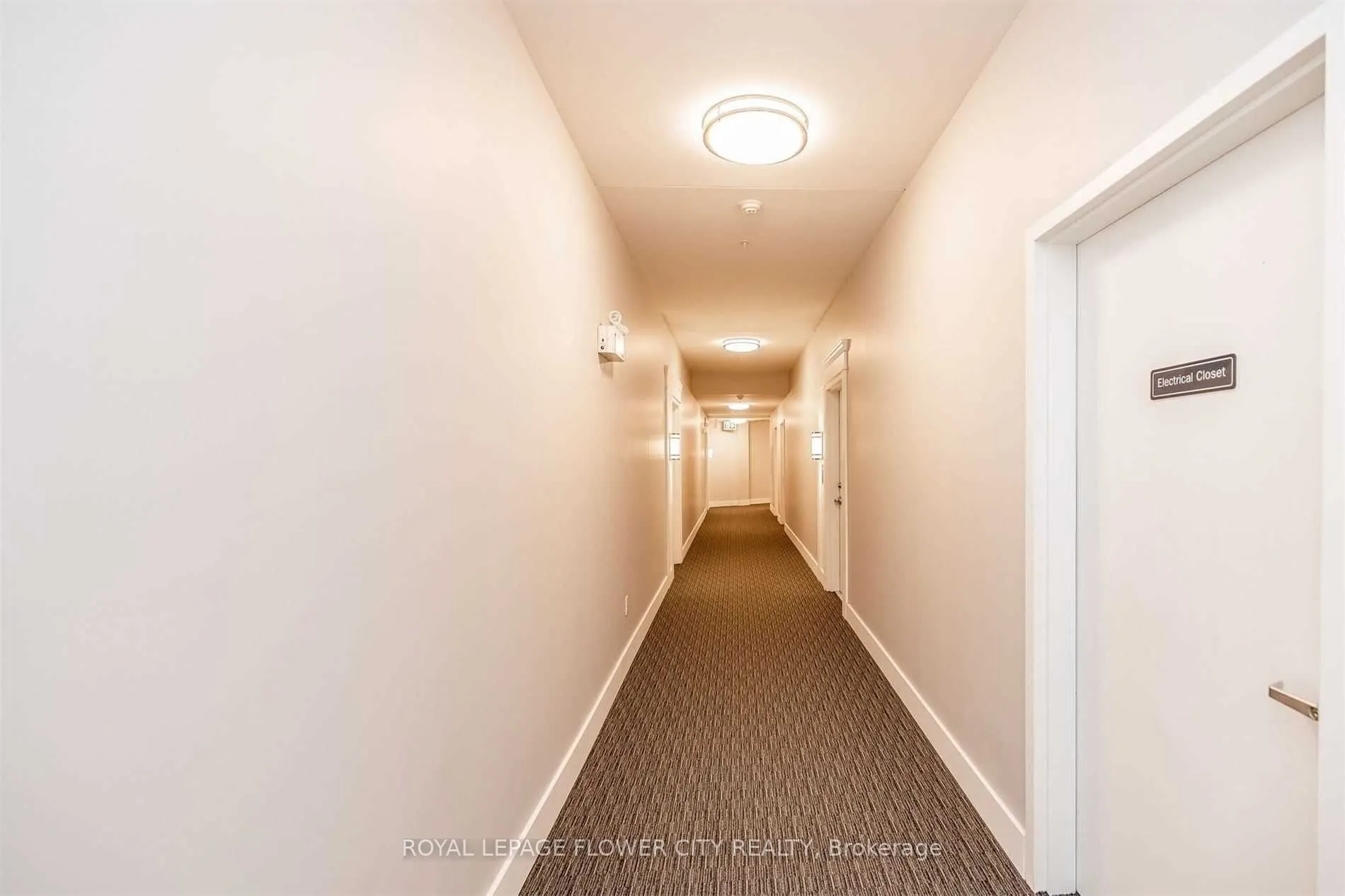 630 Sauve Street #404