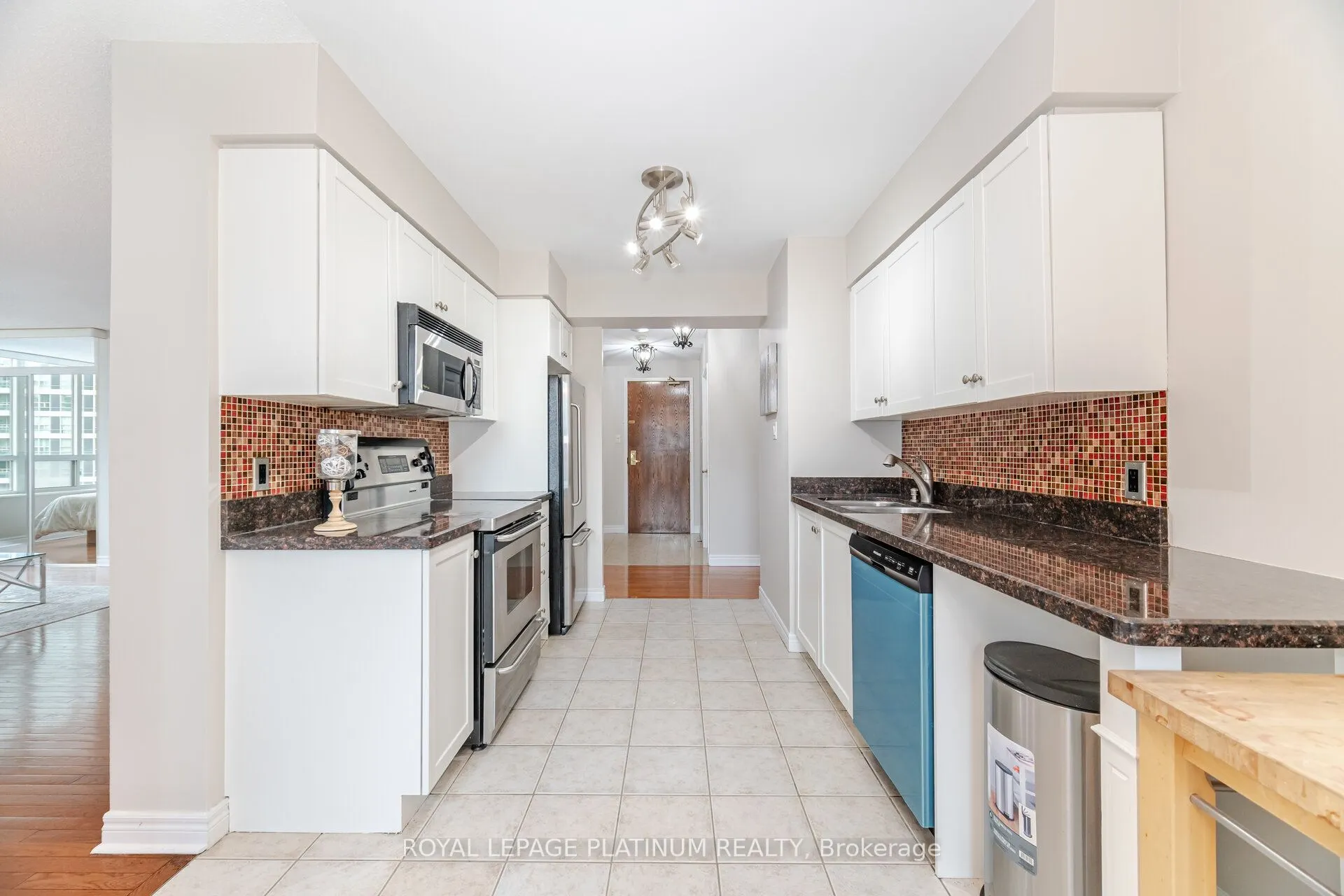 156 Enfield Place #703