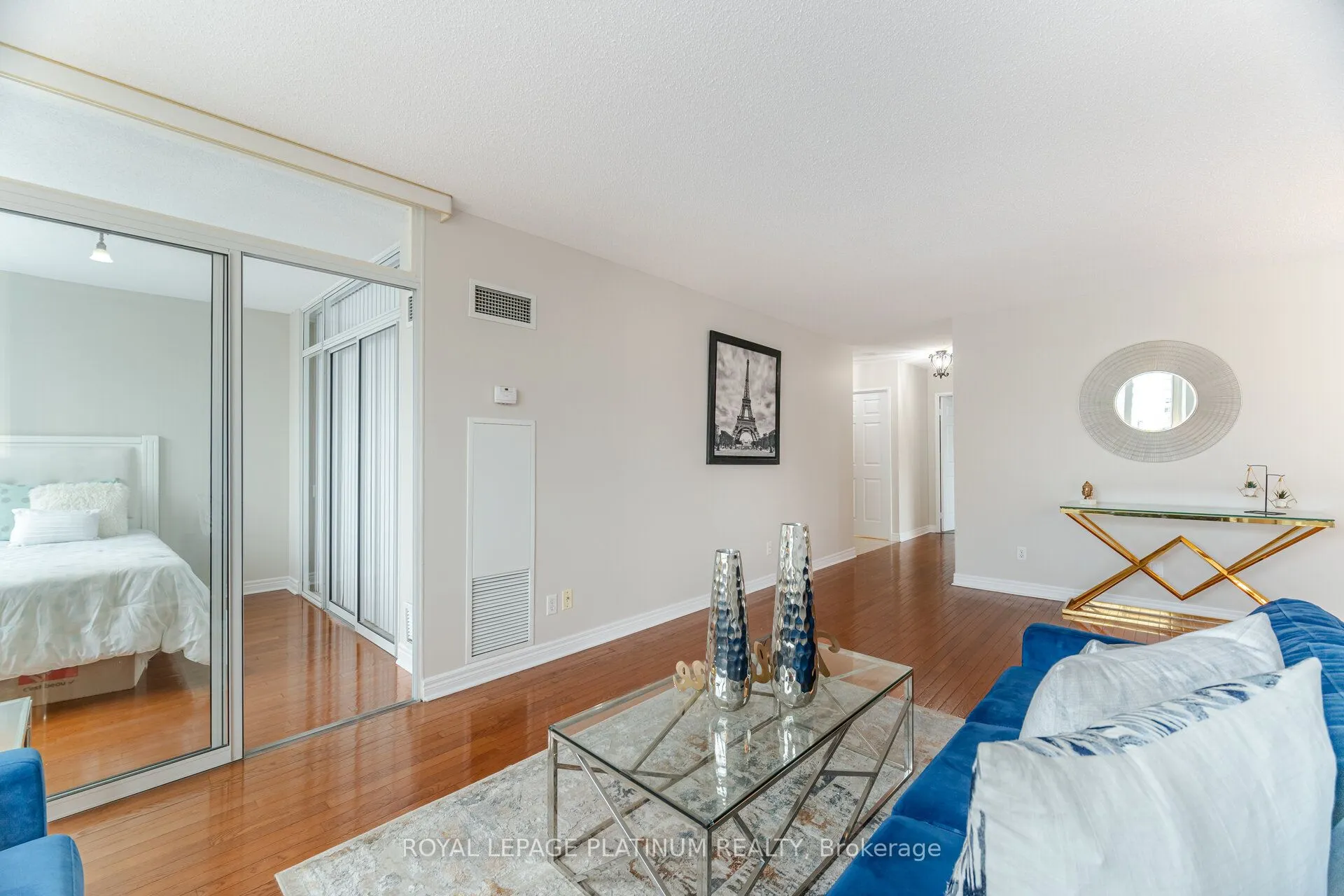 156 Enfield Place #703