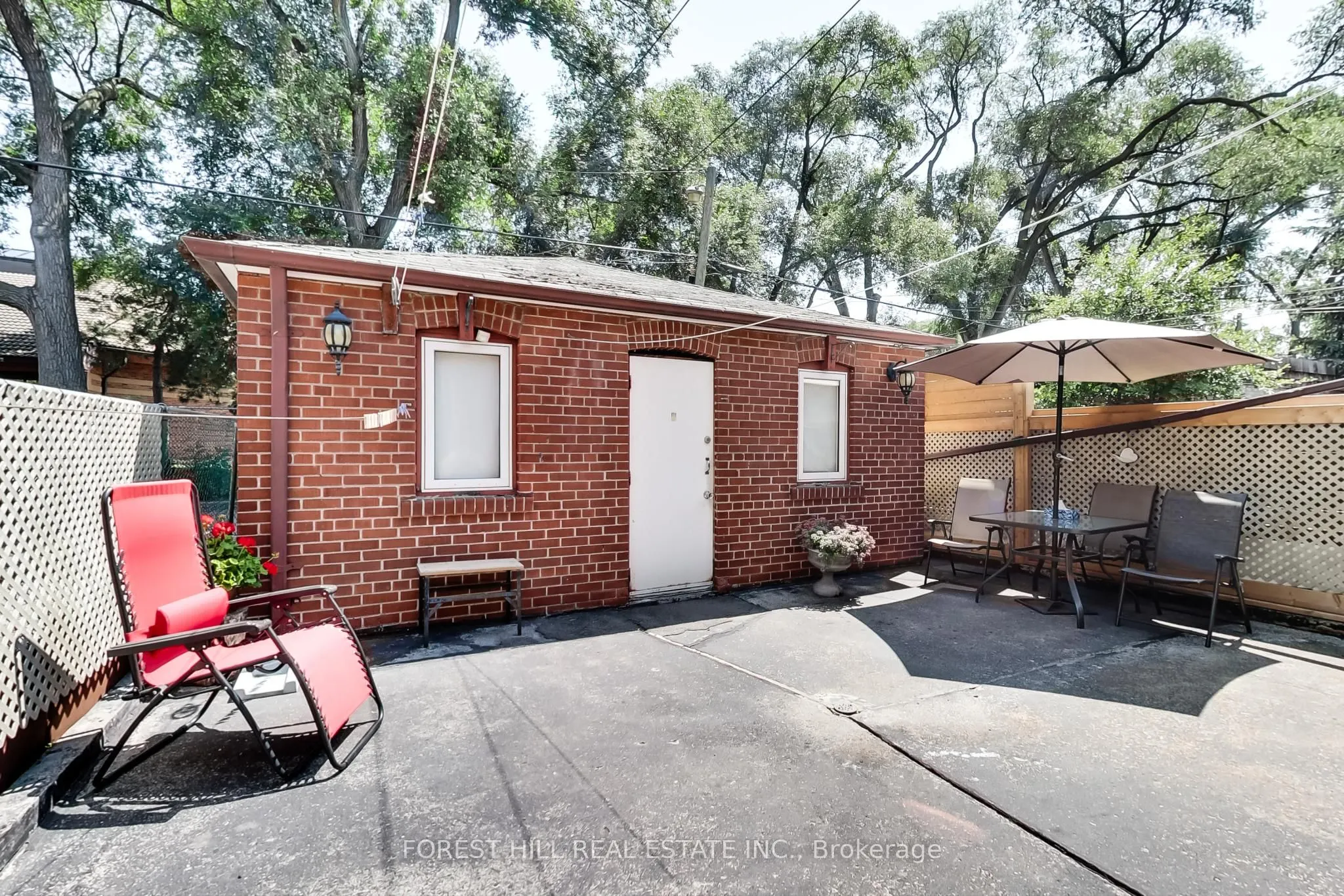 23 Lansdowne Avenue