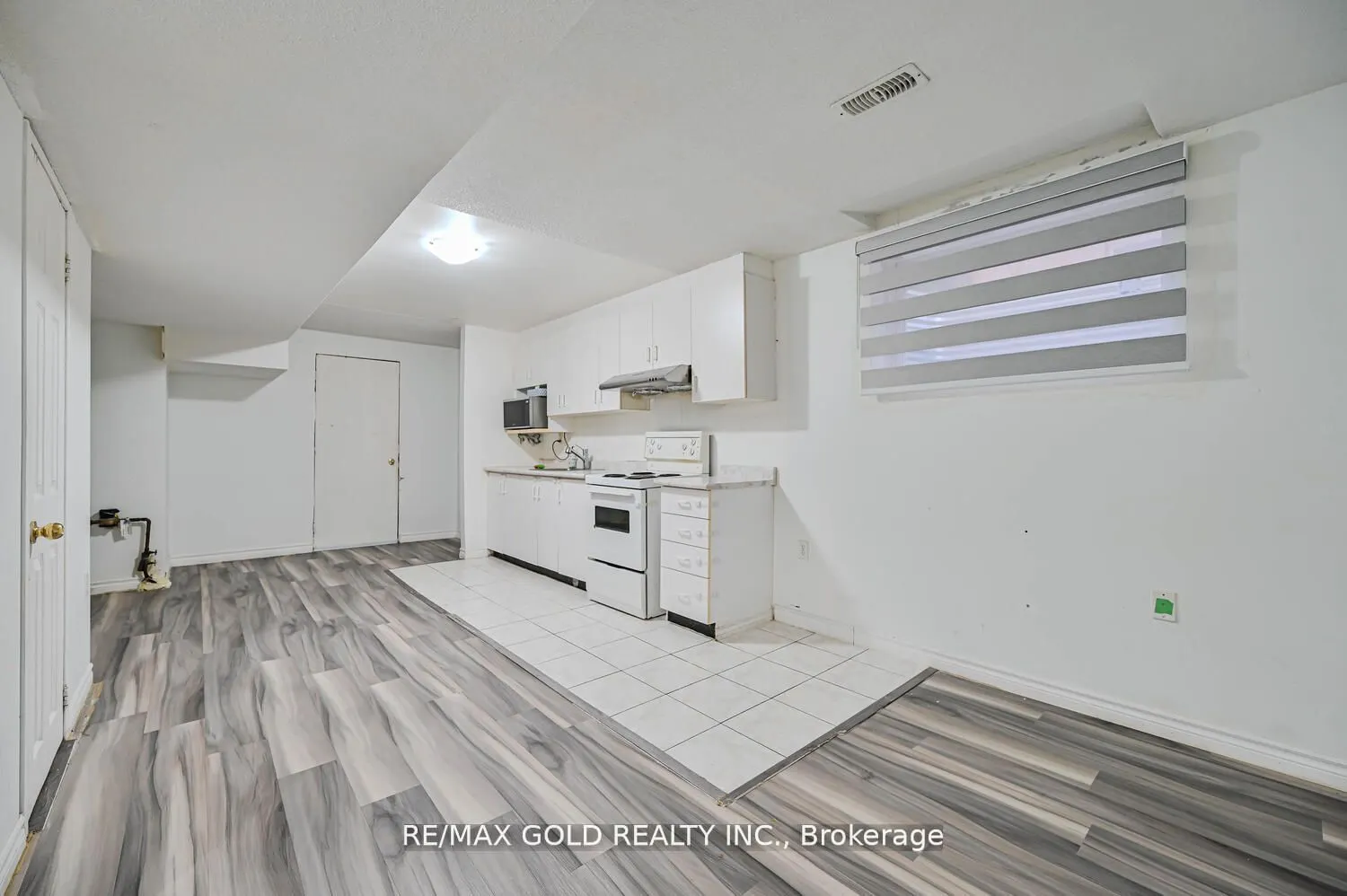 247 Cresthaven Road