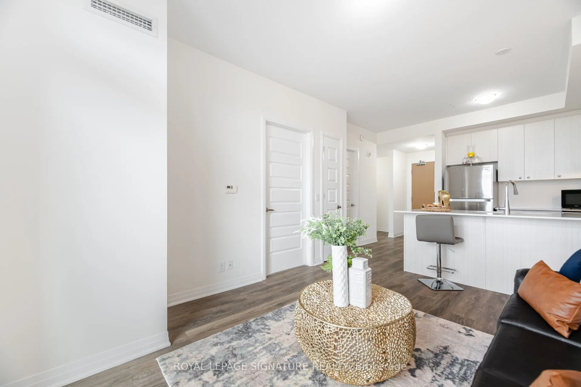 1105 Leger Way, #325