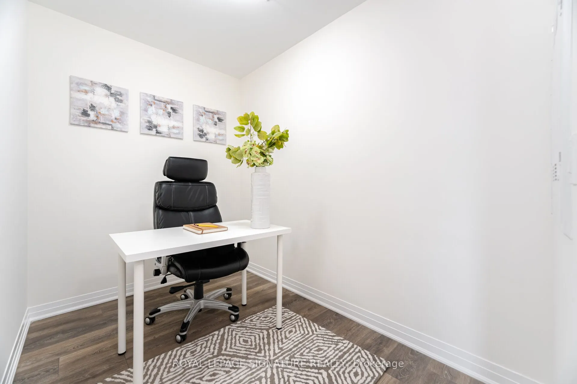 1105 Leger Way, #325