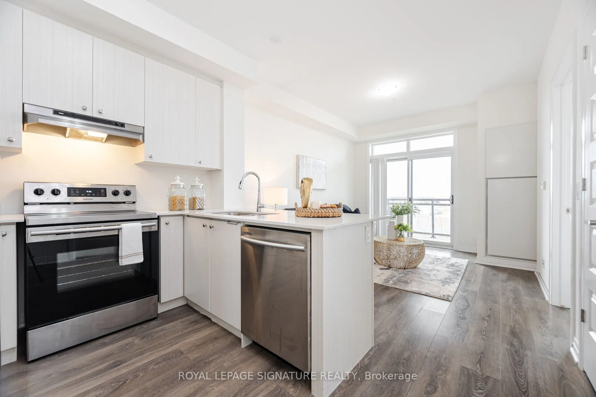 1105 Leger Way, #325