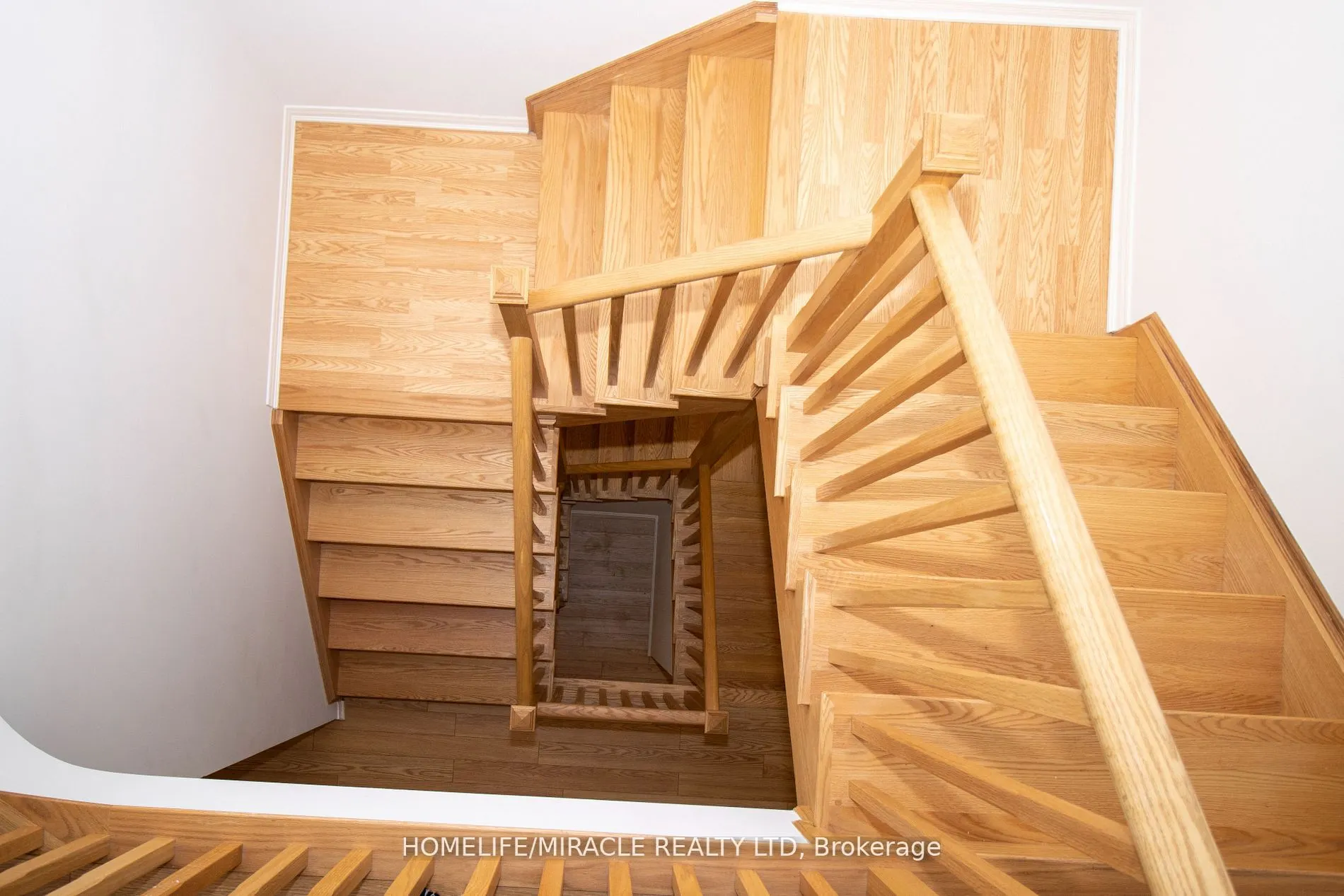 27 Lowes Hill Circle