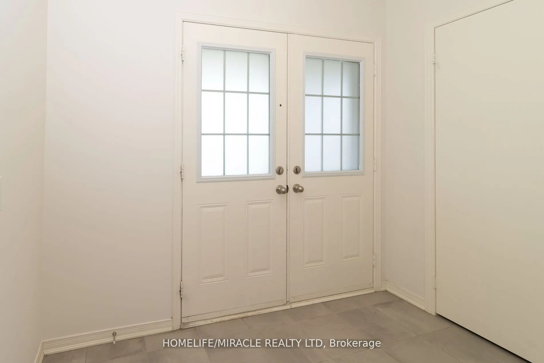 27 Lowes Hill Circle