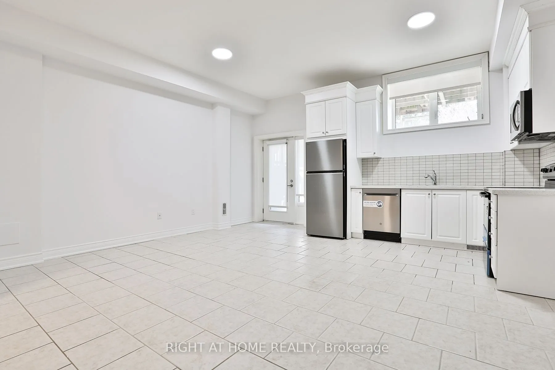 173A Hallmark Avenue
