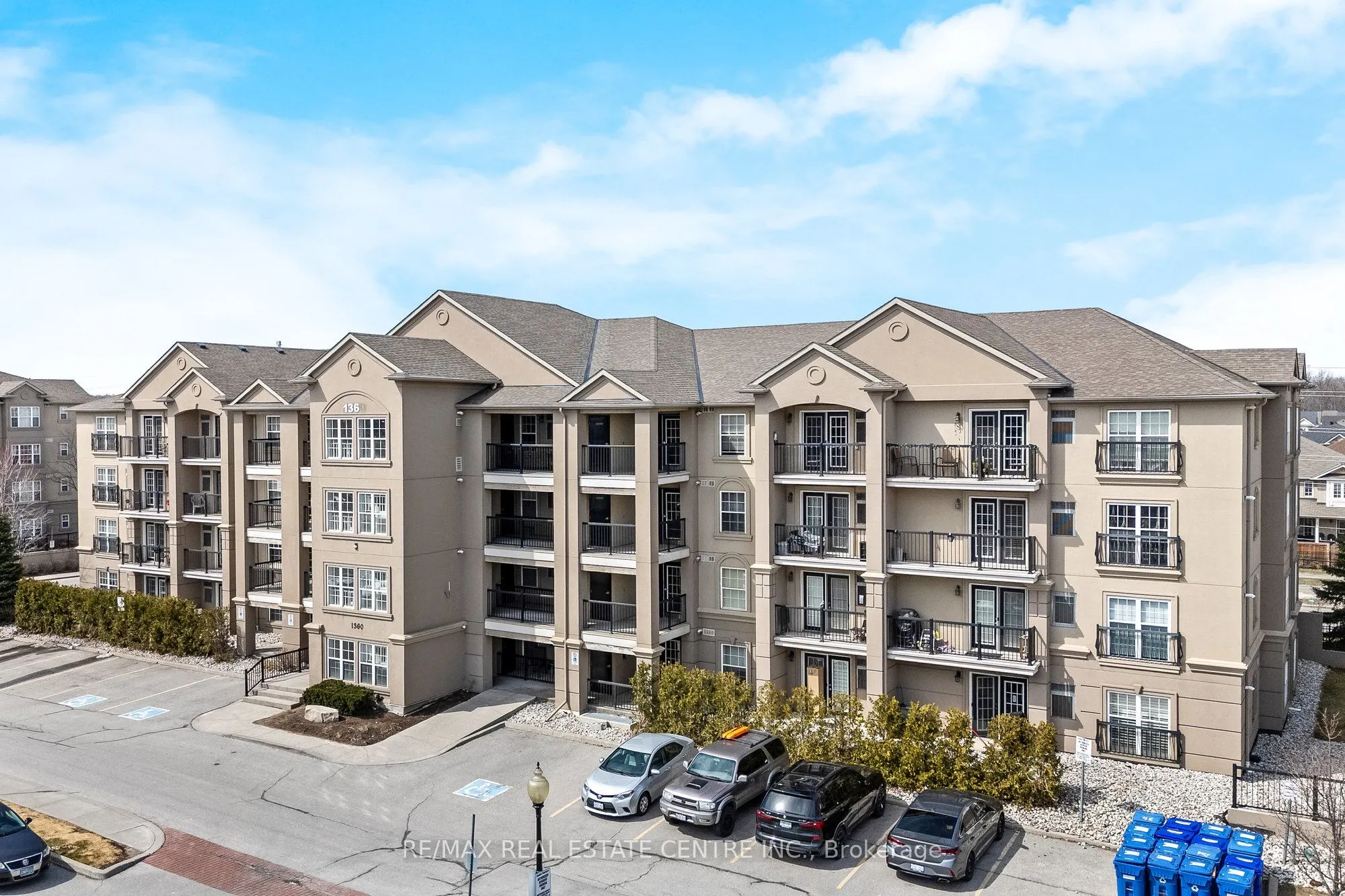 1360 Main Street E, #304