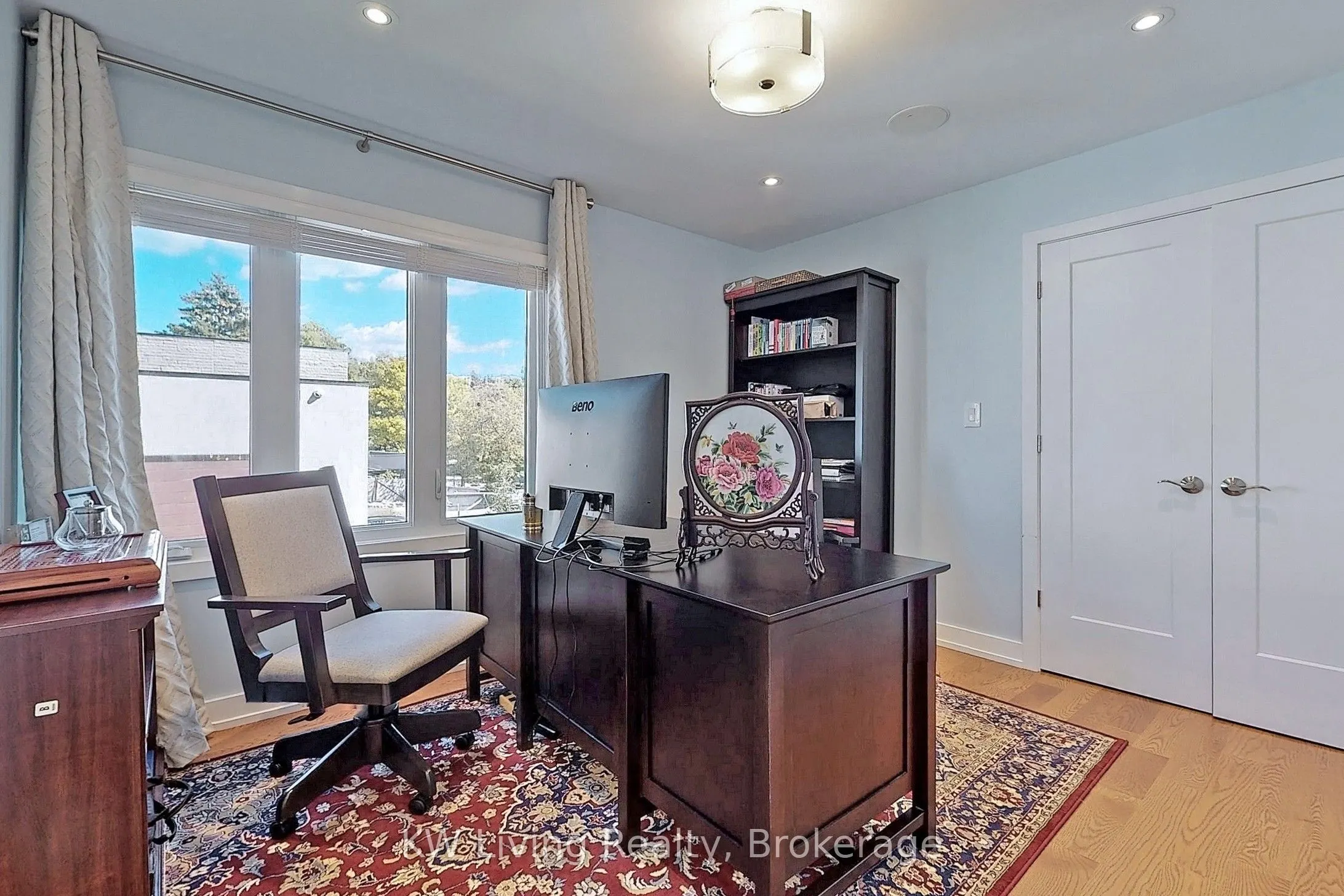 1280 Watersedge Road