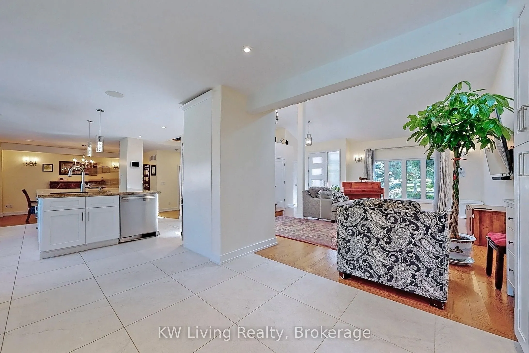 1280 Watersedge Road