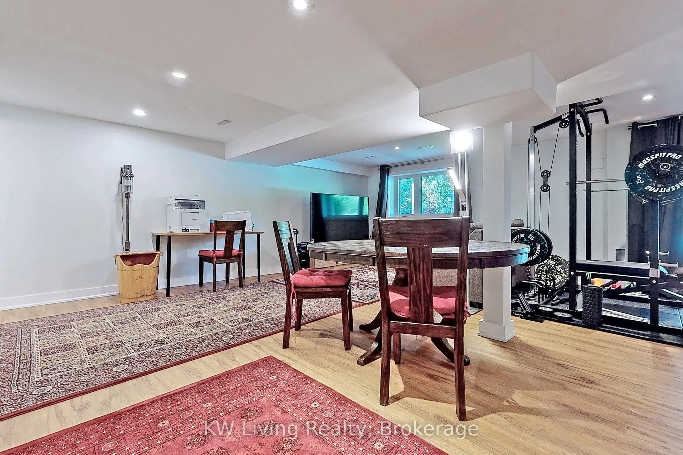 1280 Watersedge Road