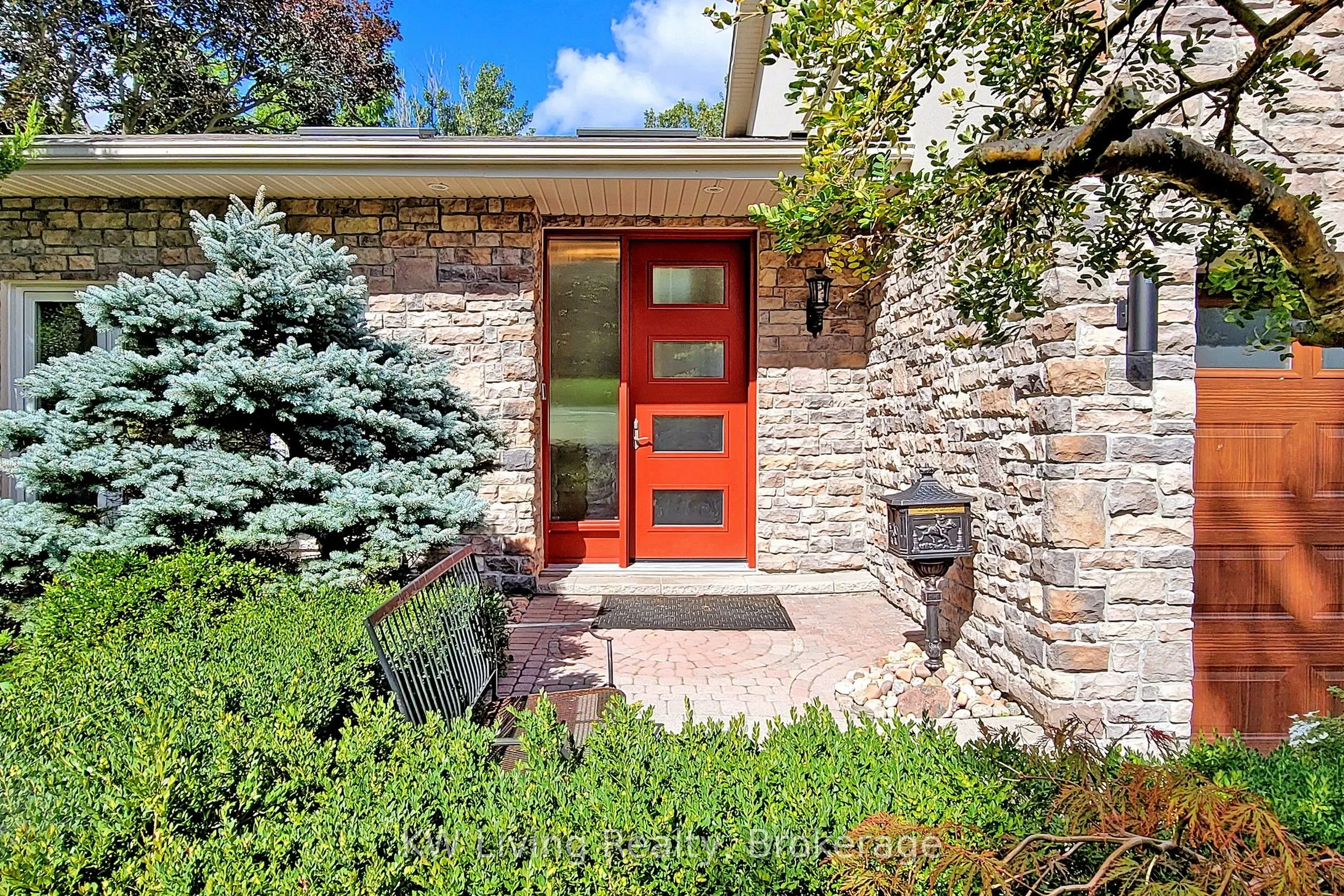 1280 Watersedge Road