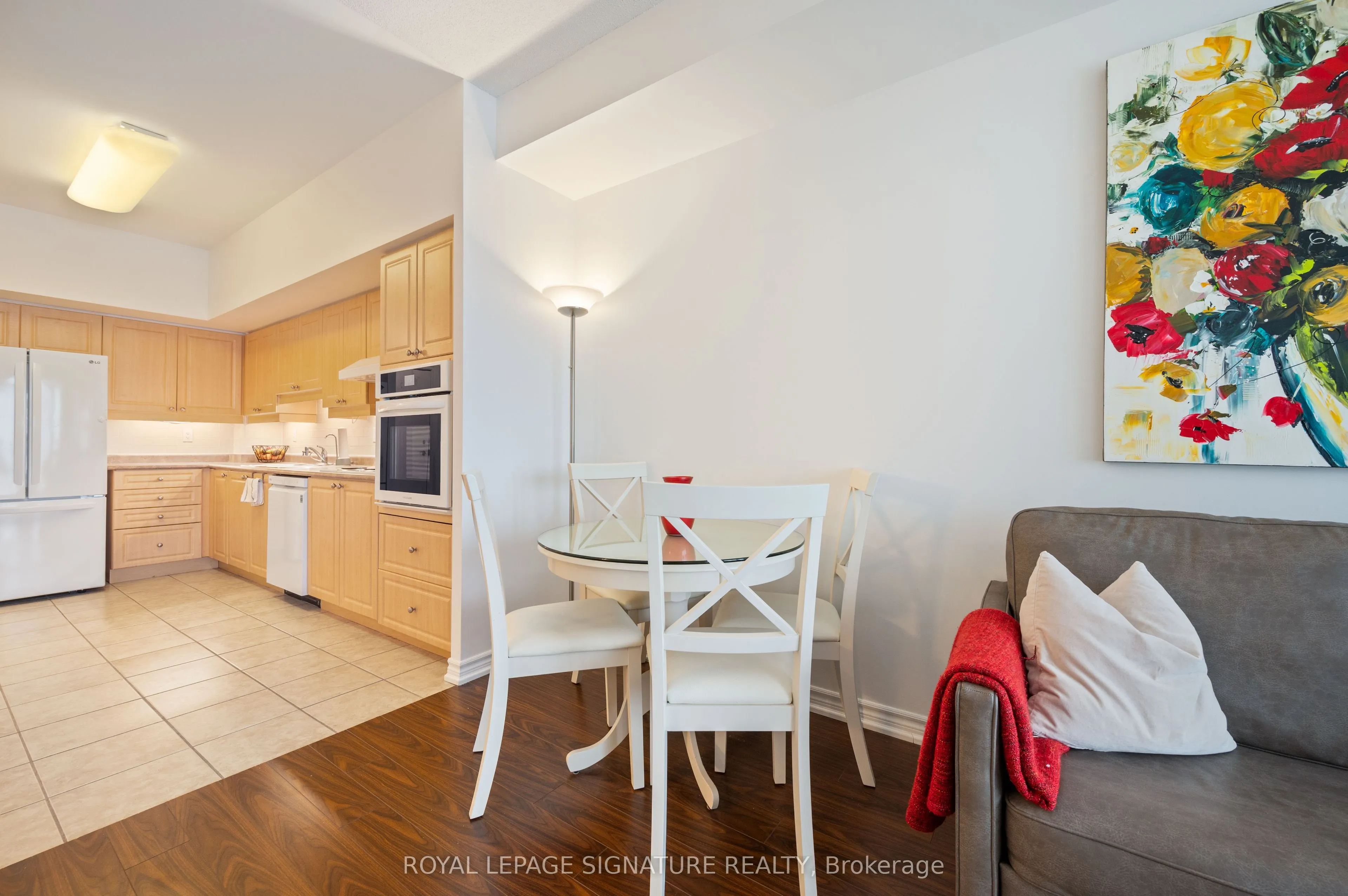 810 Scollard Court, #1003