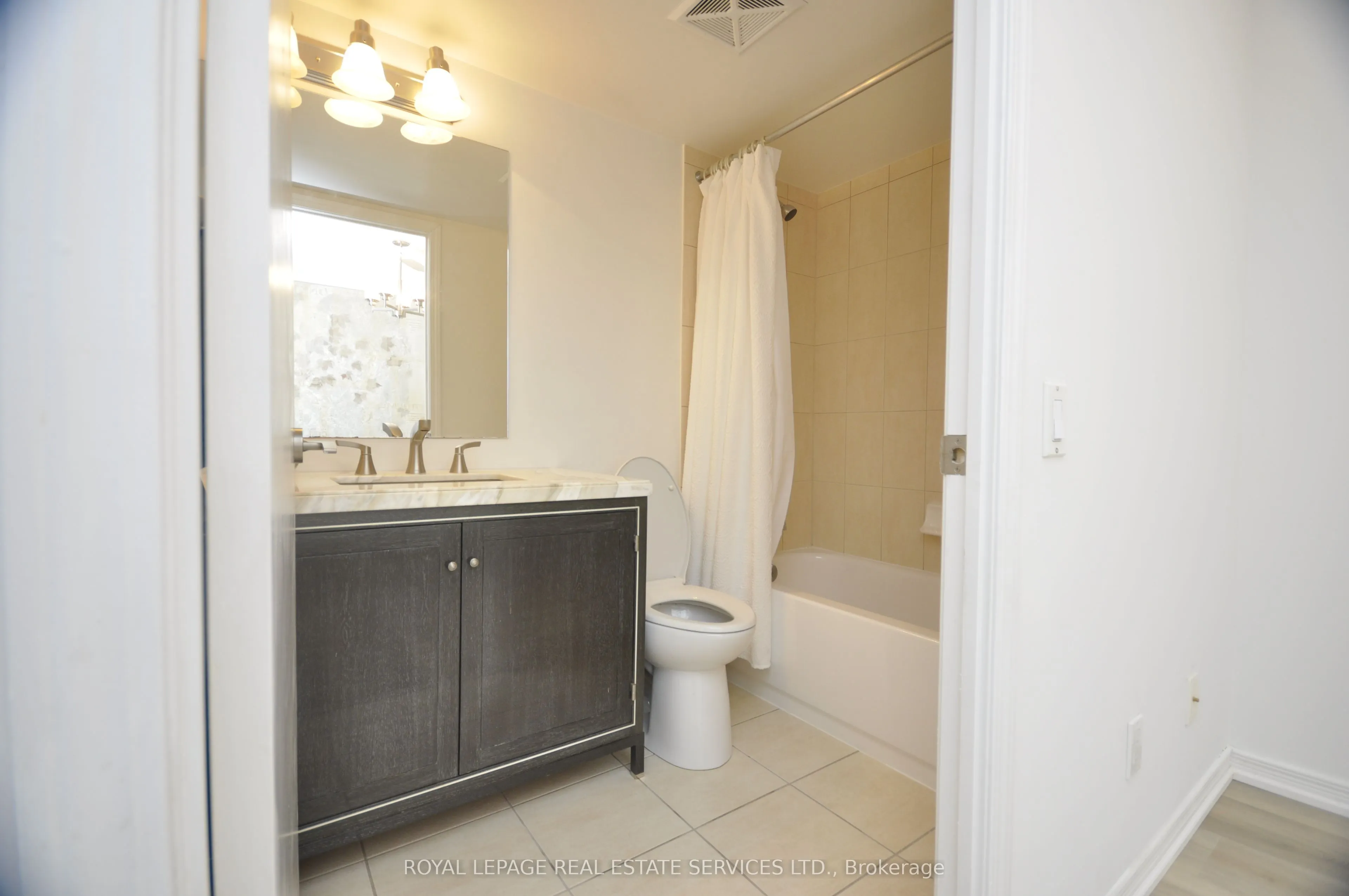 60 Heintzman Street, #1217