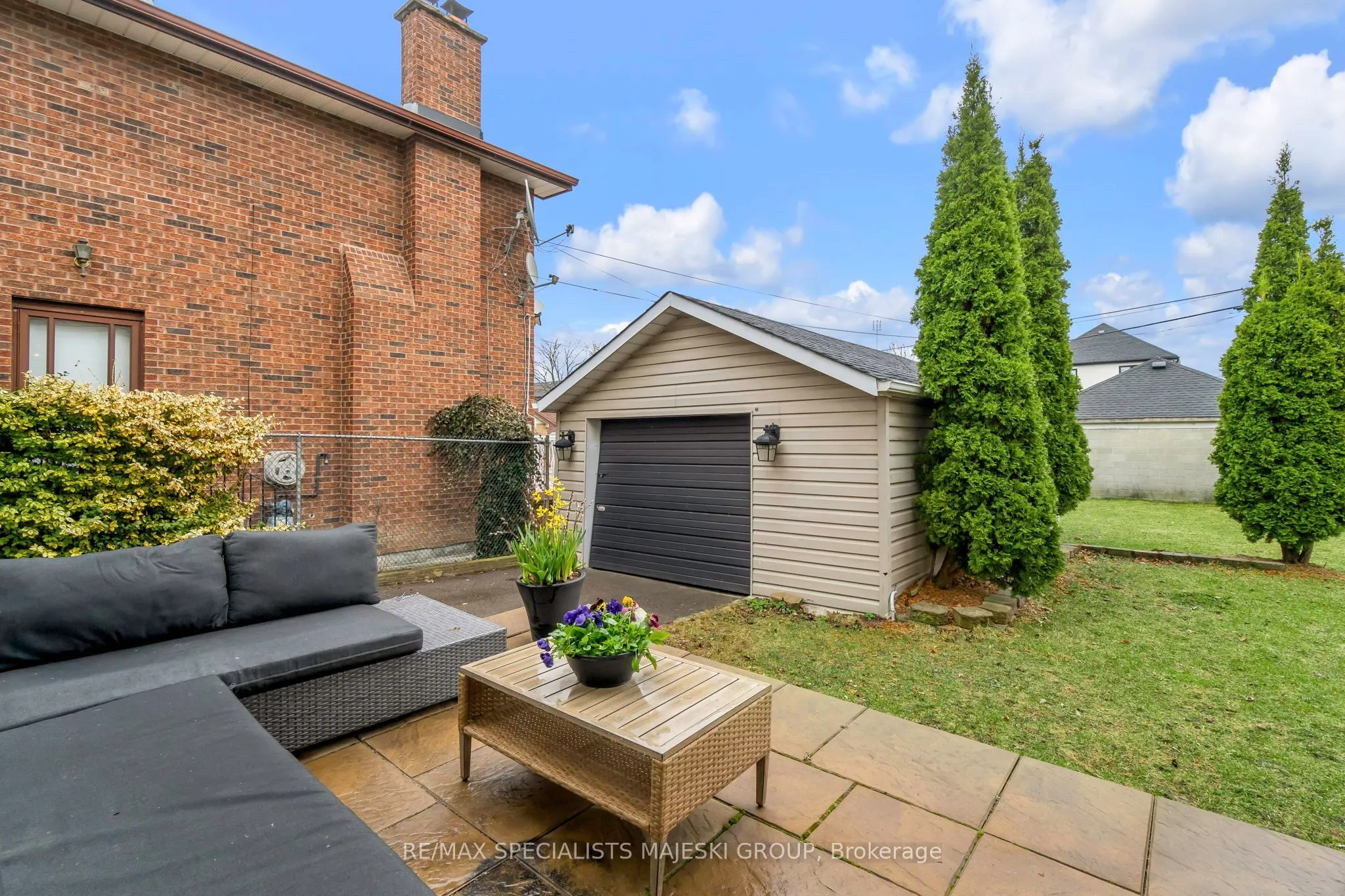 23 Carnation Avenue