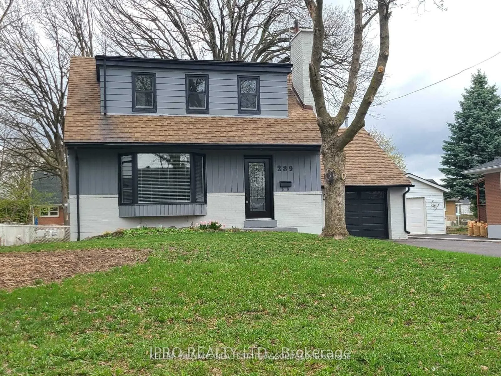 289 Elmwood Crescent