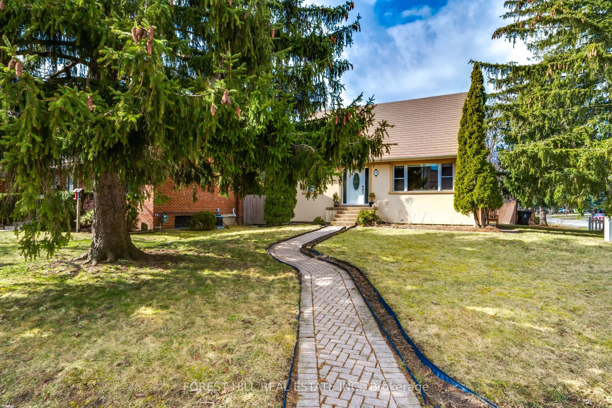 12 Glen Agar Drive, #BASEMENT