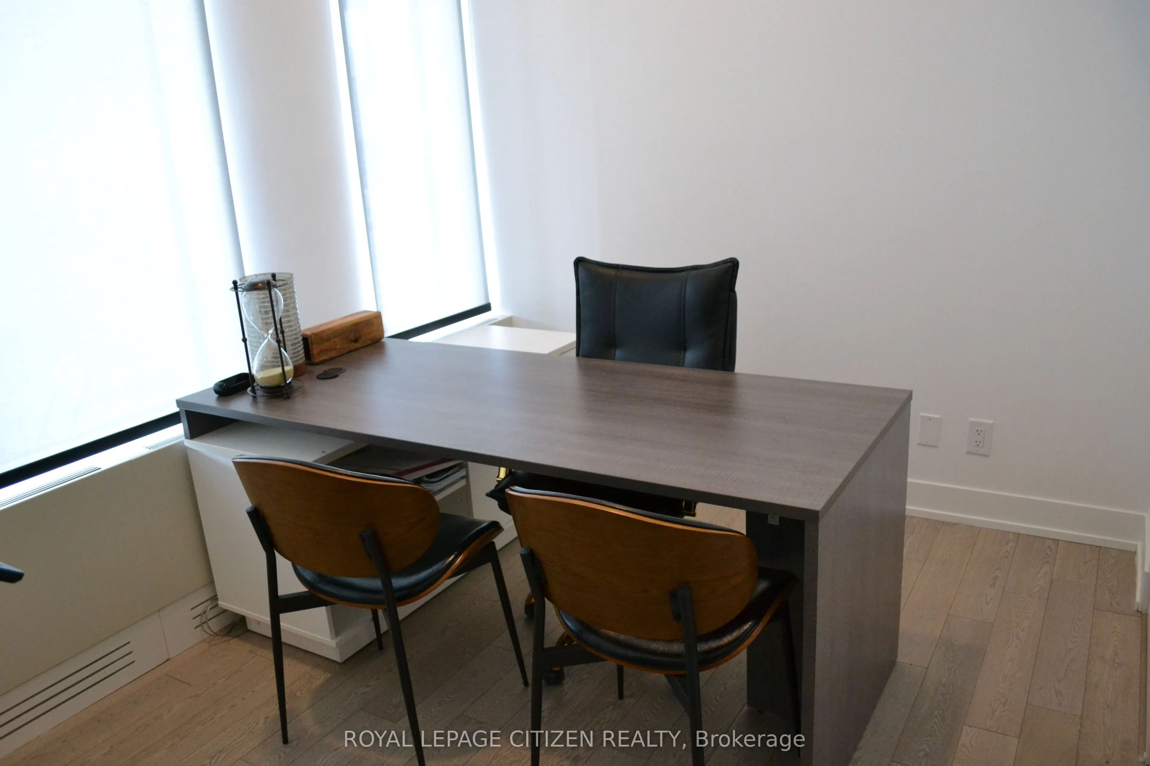 1063 Douglas McCurdy Comm #104
