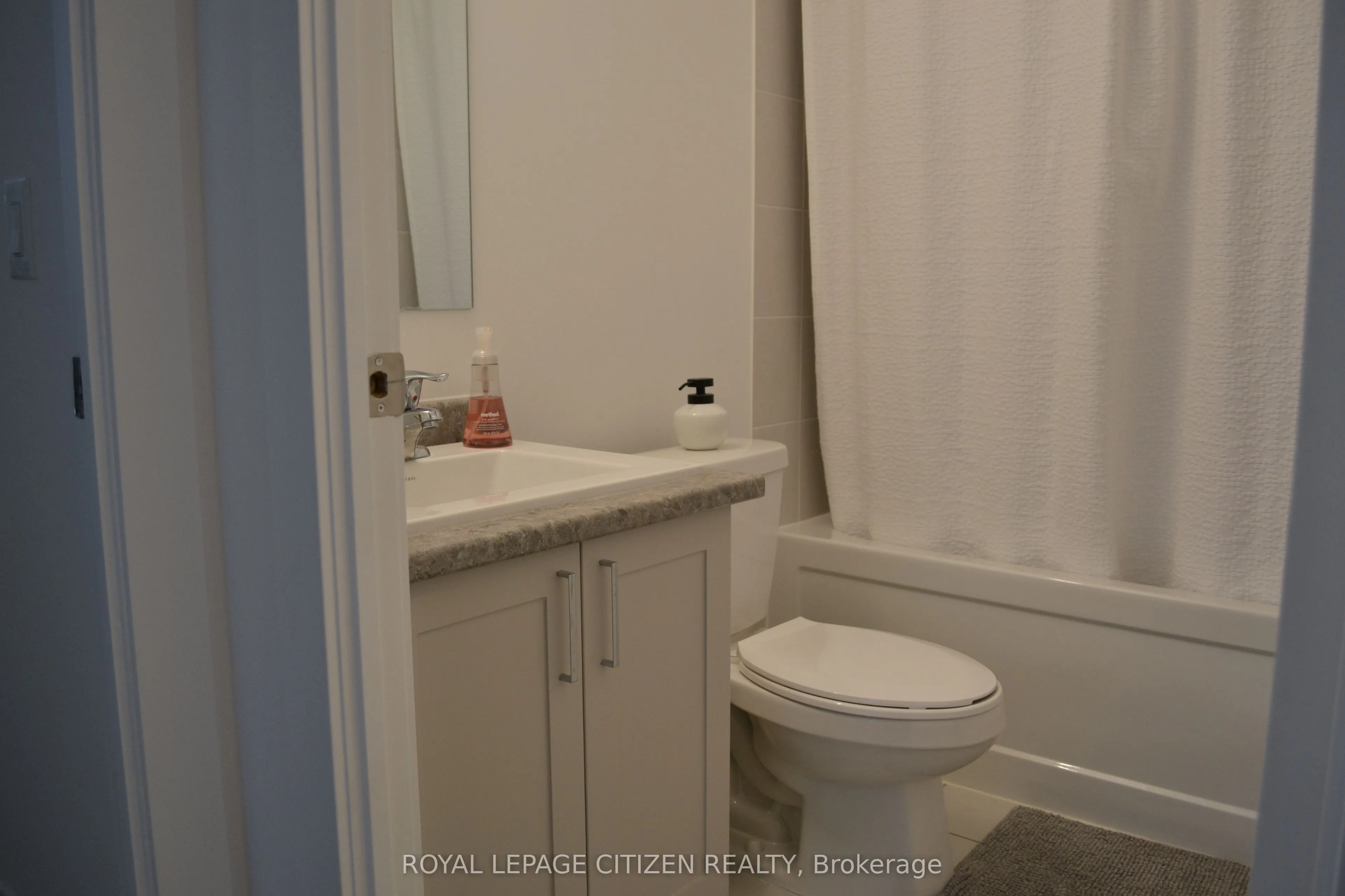 1063 Douglas McCurdy Comm #104