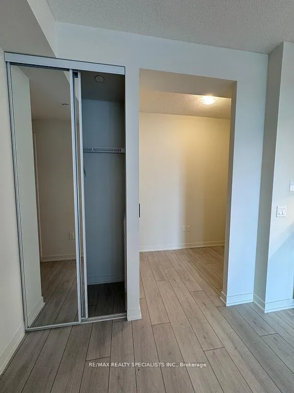 38 Annie Craig Drive #2707