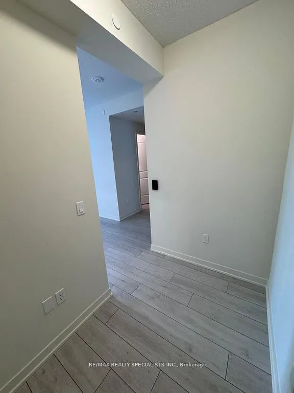38 Annie Craig Drive #2707