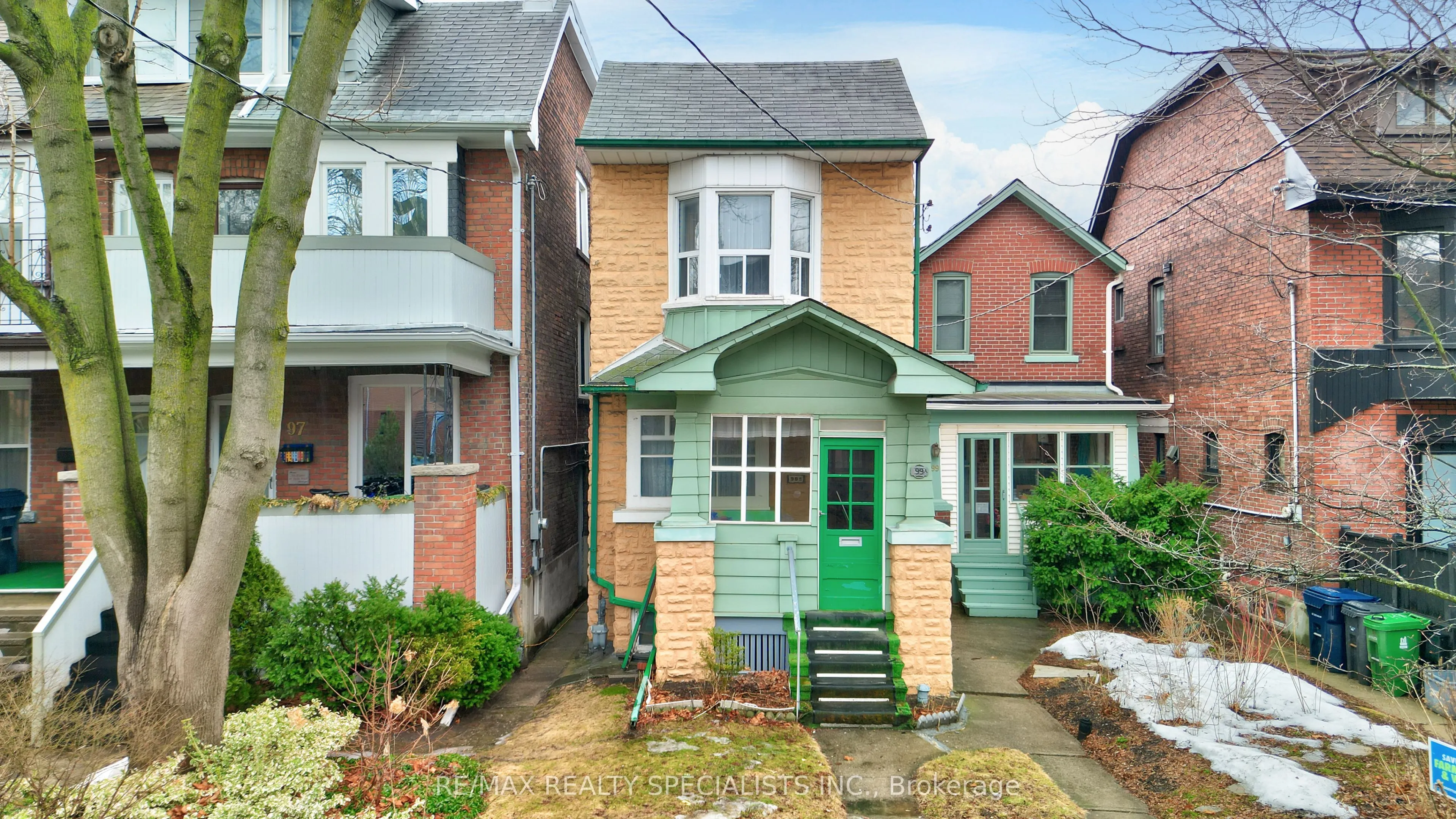 99a Wright Avenue