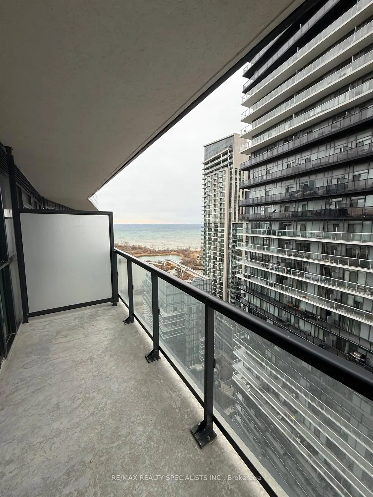 38 Annie Craig Drive #2707