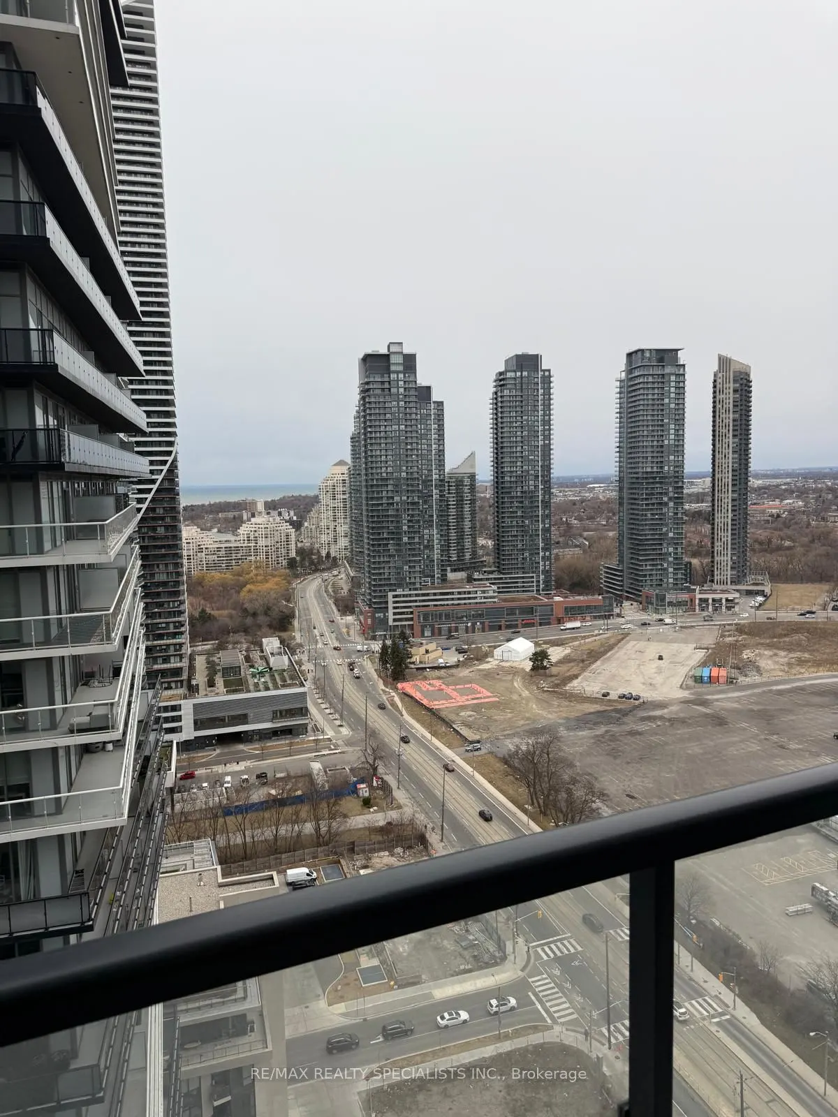 38 Annie Craig Drive #2707