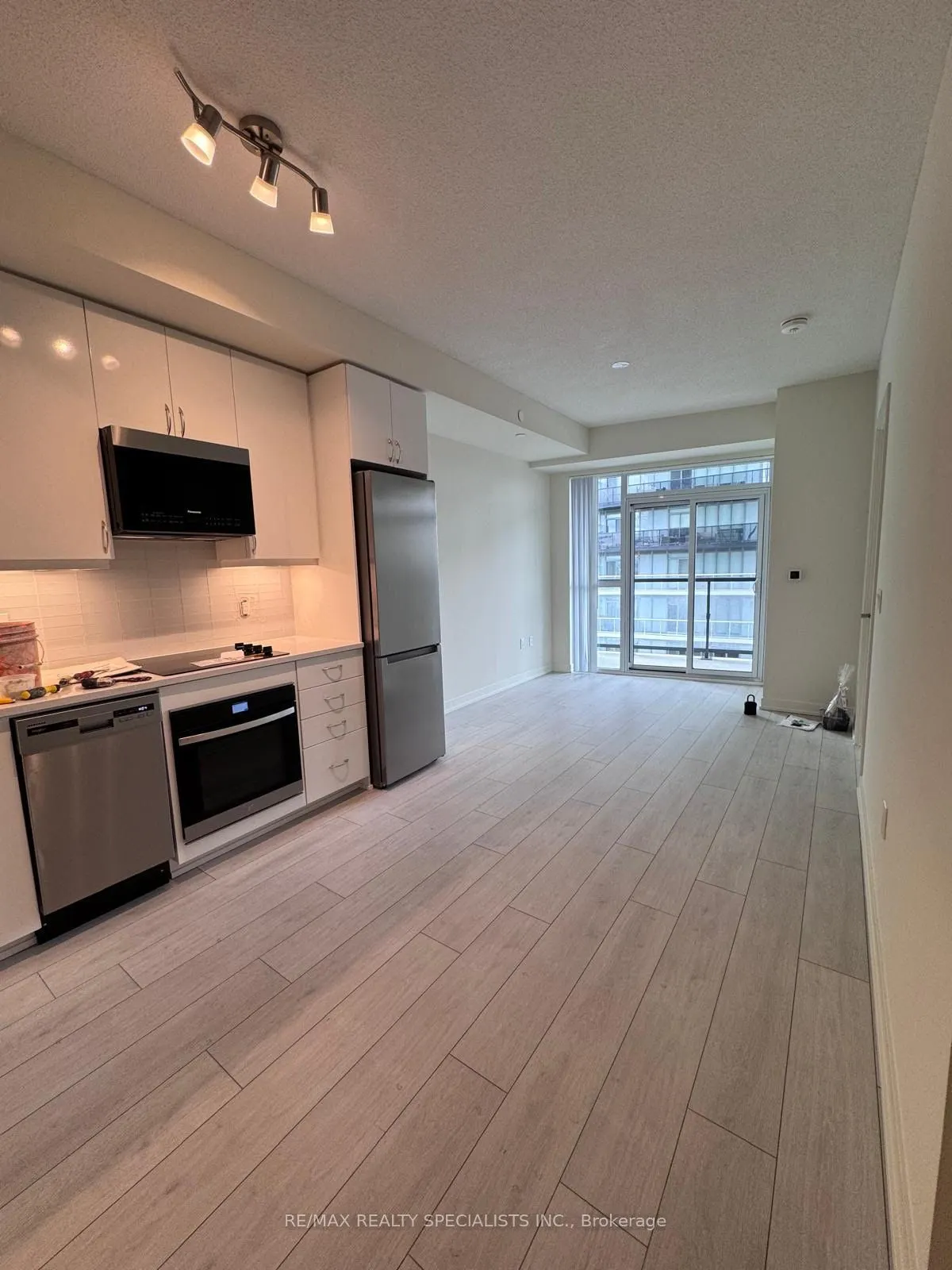 38 Annie Craig Drive #2707