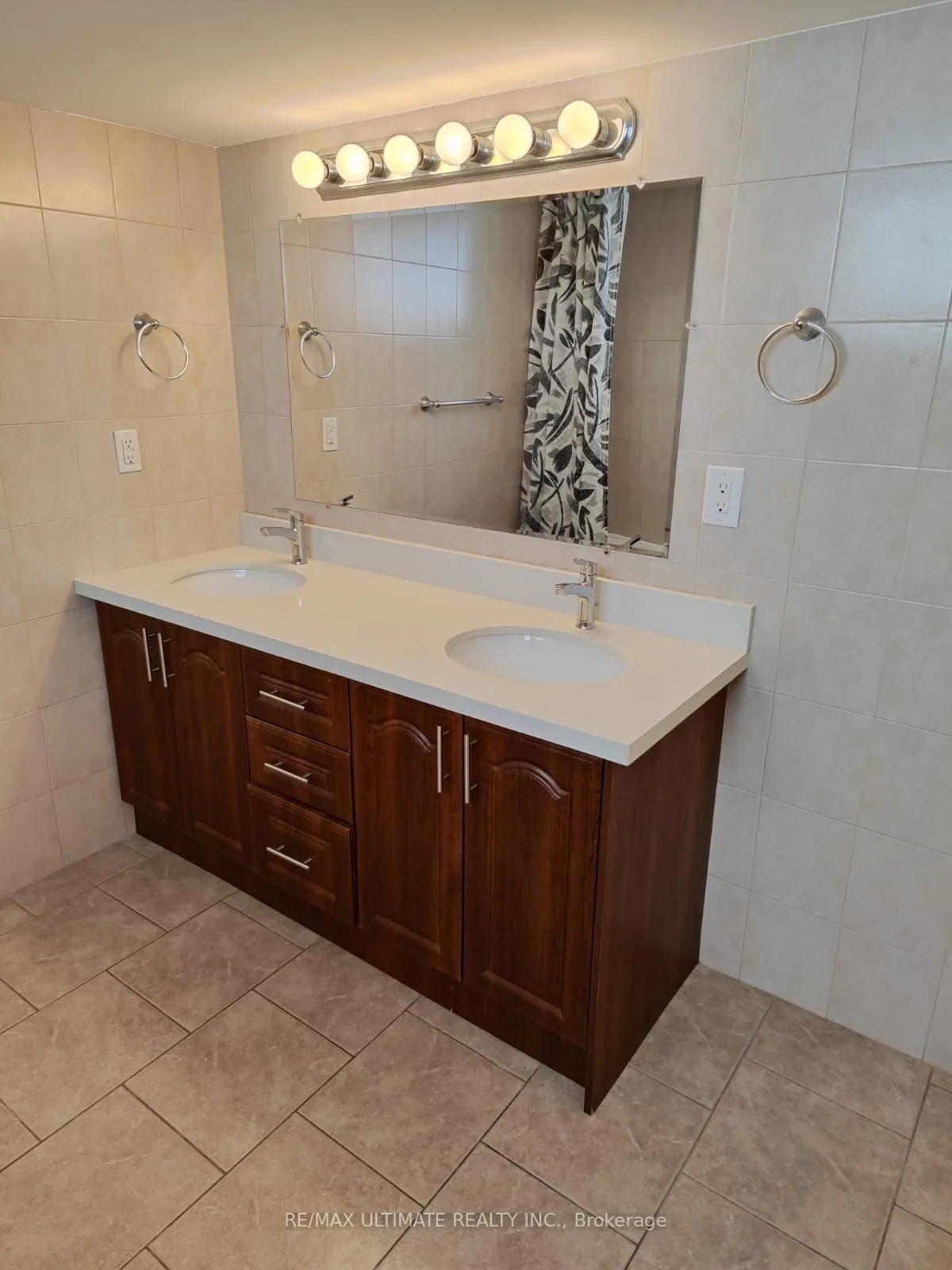 20 George Anderson Drive, #Basement