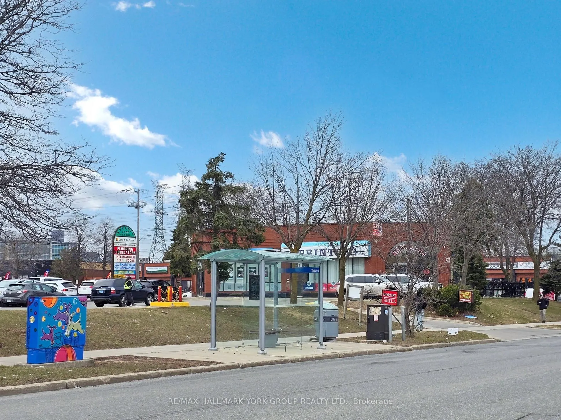 2777 Steeles Avenue W