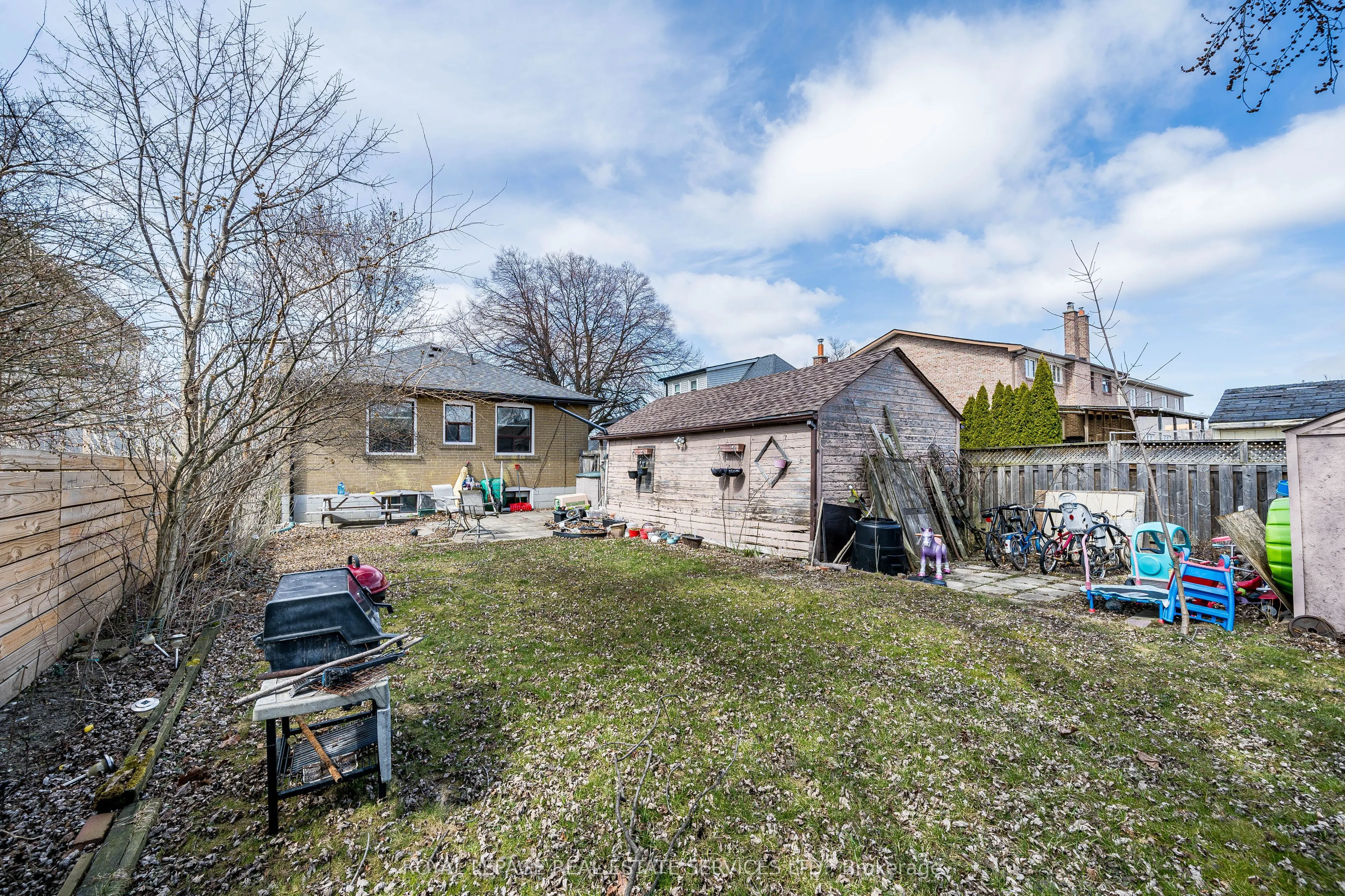 233 Beta Street #Upper