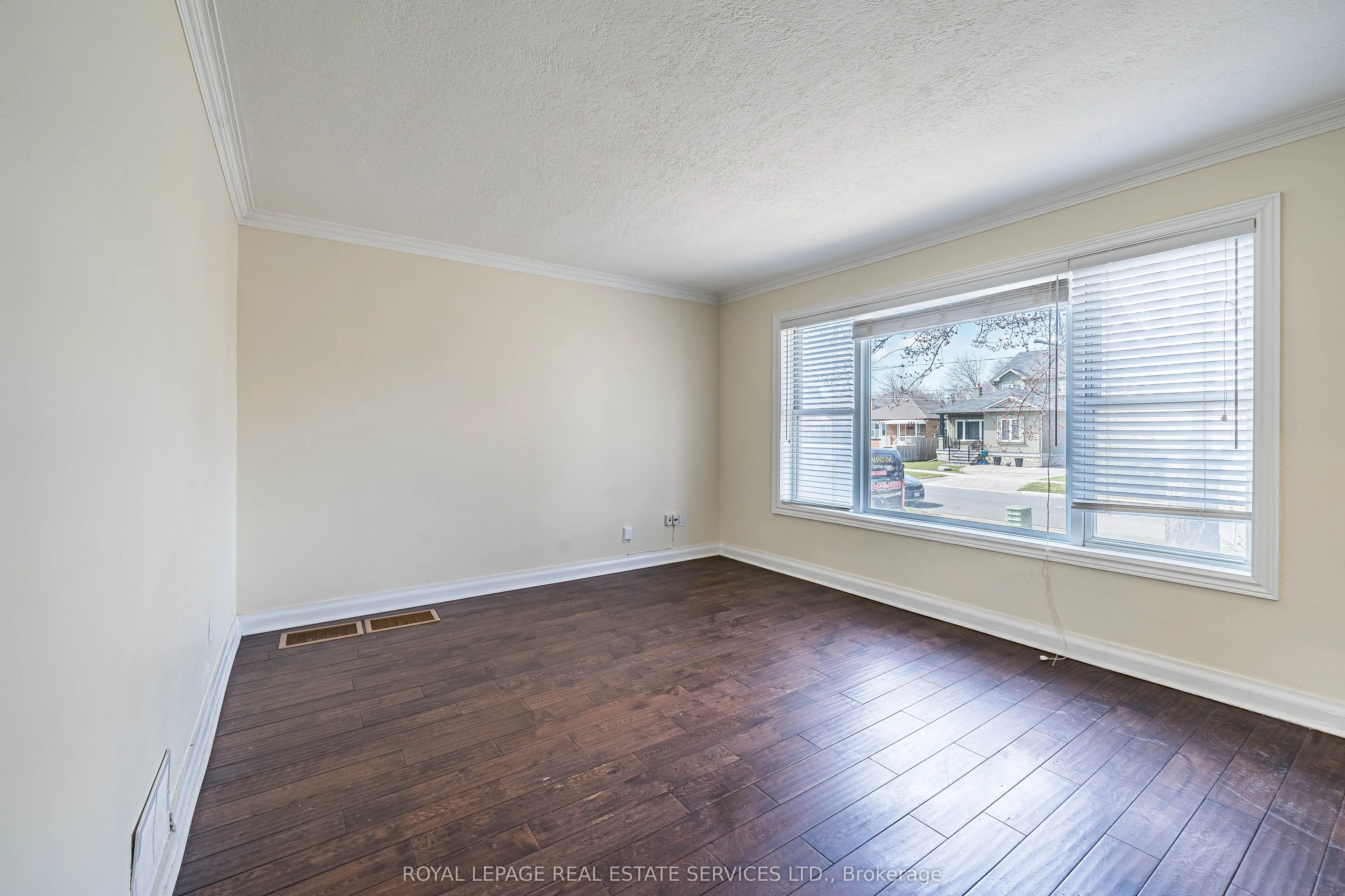 233 Beta Street #Upper