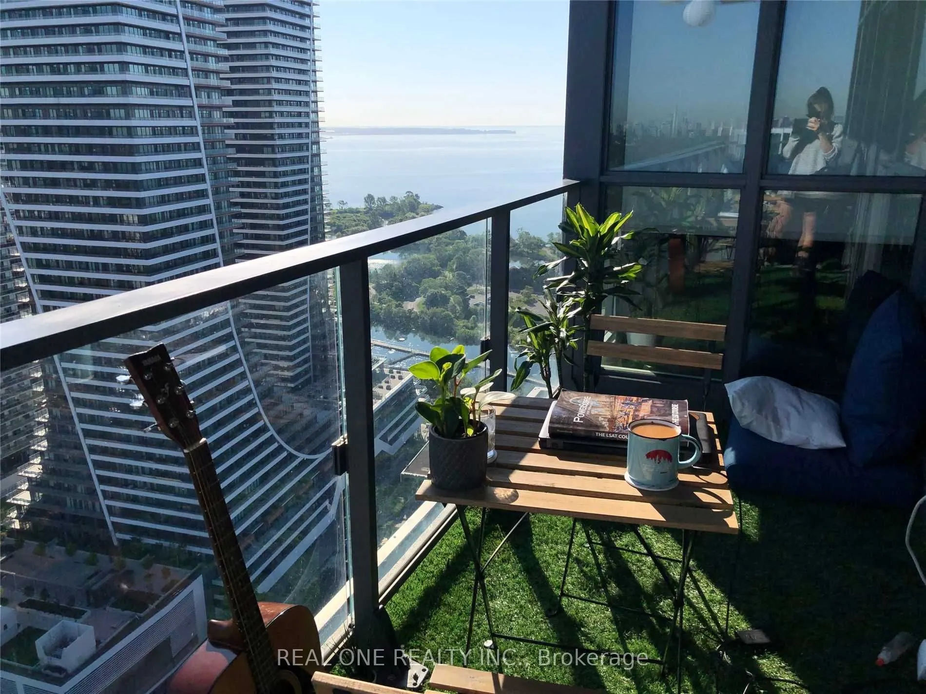 2200 Lake Shore Boulevard W #3907