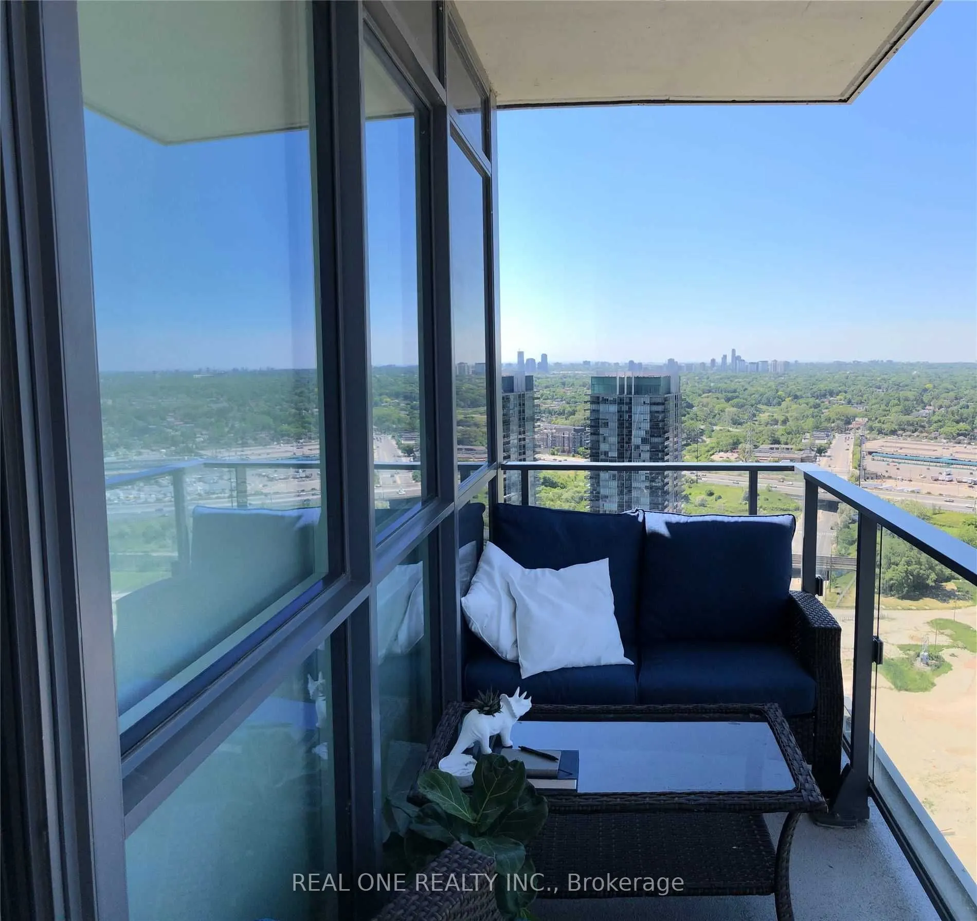 2200 Lake Shore Boulevard W #3907