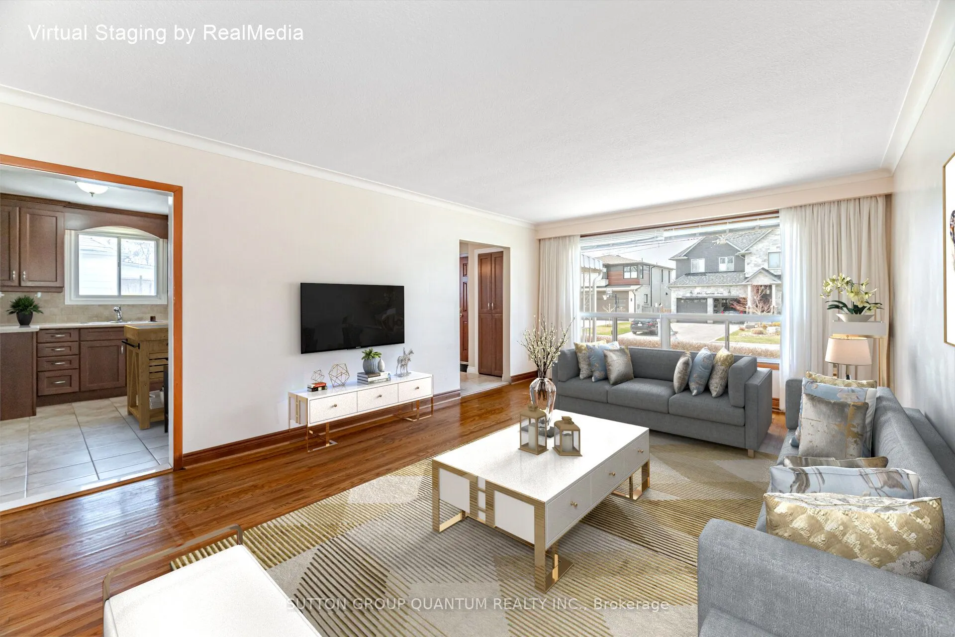 126 Angelene Street