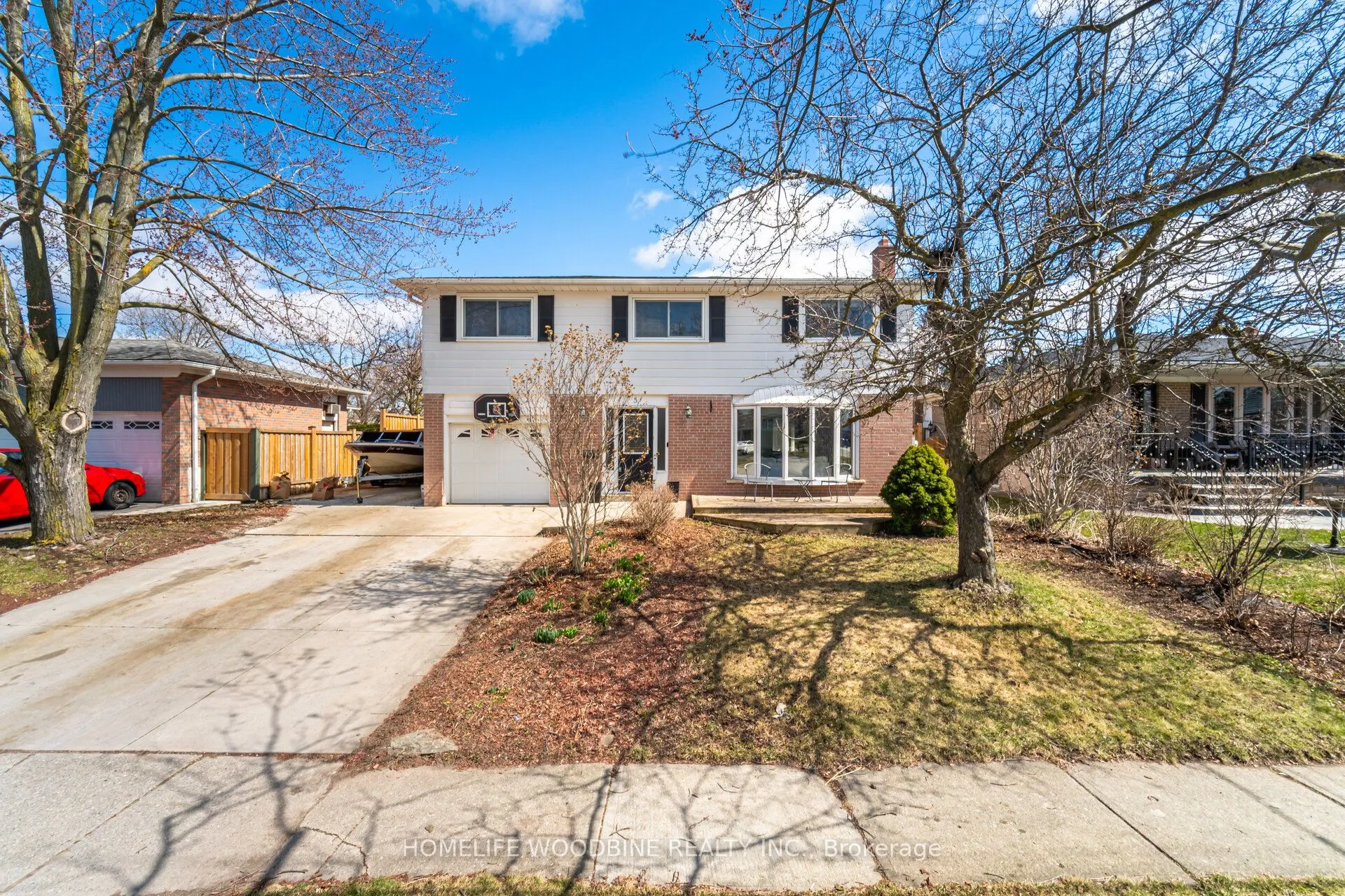 5 Stockman Crescent